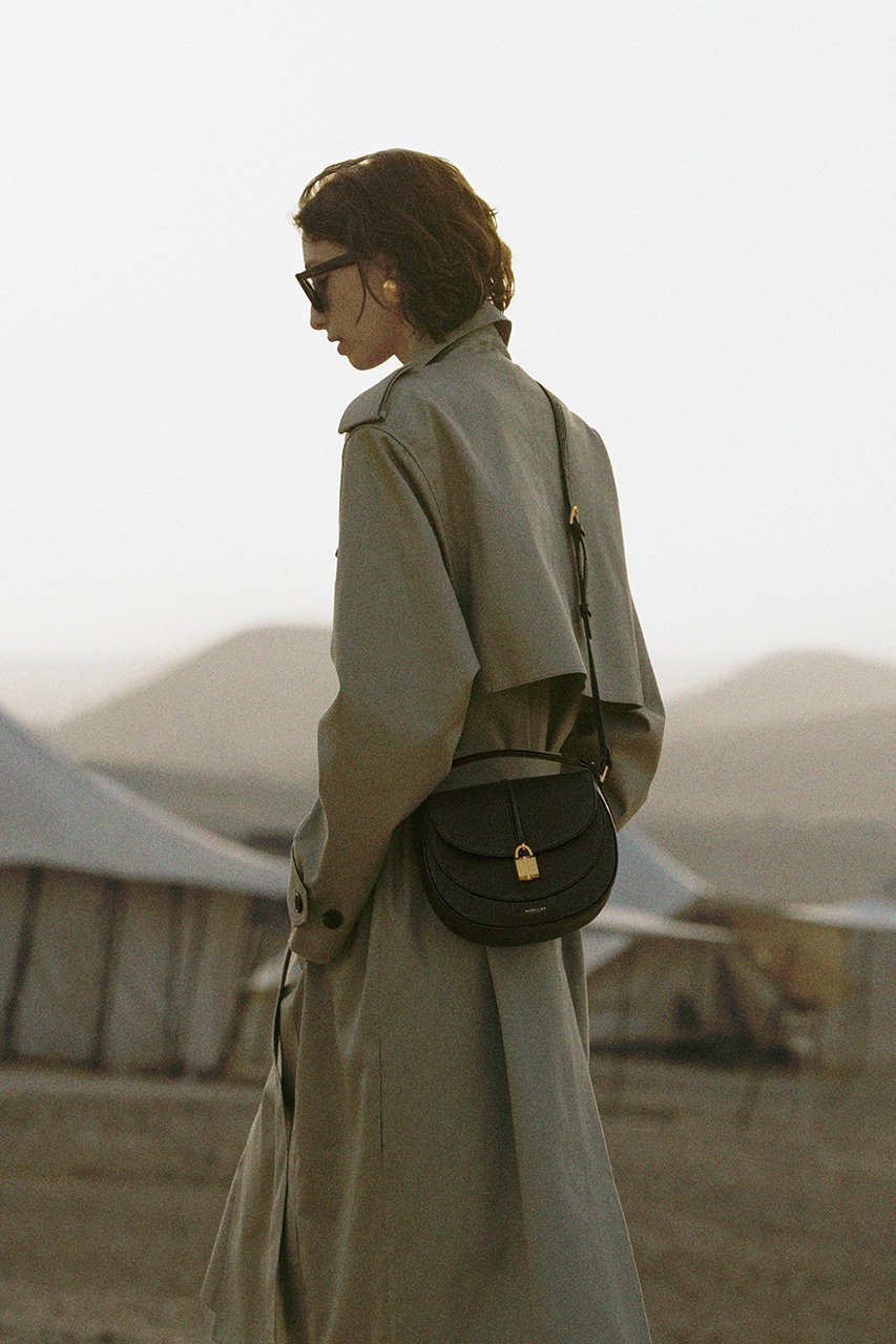 【デメリエー ロンドン/DEMELLIER LONDON】のThe Vancouver Saddle ショルダーバッグ 人気、トレンドファッション・服の通販 founy(ファニー) 　ファッション　Fashion　レディースファッション　Fashion for Women　バッグ　Bags　ショルダー　Shoulder, Shoulder Strap　フォルム　Silhouette, Form　ポシェット　Pochette, Mini Bag　モチーフ　Motif, Design Theme　リュクス　Luxury, Elegant, High-End, Chic　ロング　Long, Long-Length　other-2|ID: prp329100004486843 ipo3291000000032779295