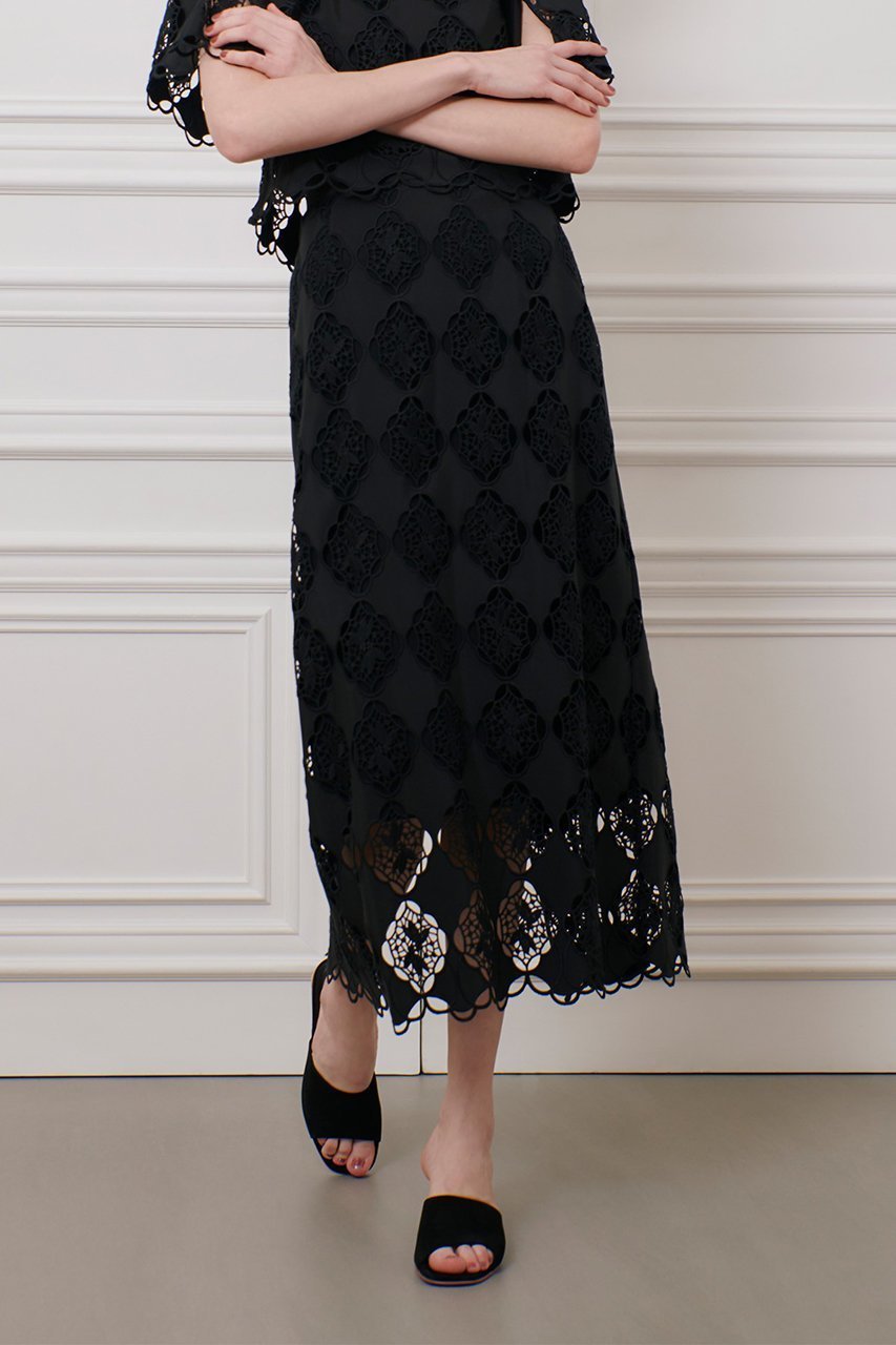 【アルアバイル/allureville】の【Loulou Willoughby】タフタシシュウタイトスカート 人気、トレンドファッション・服の通販 founy(ファニー) 　ファッション　Fashion　レディースファッション　WOMEN　スカート　Skirt　ロングスカート　Long Skirt　タイトスカート　Tight Skirt　フィット　Fit　レース　Race　ロング　Long　エレガント 上品　Elegant　other-6|ID: prp329100004486863 ipo3291000000032013652
