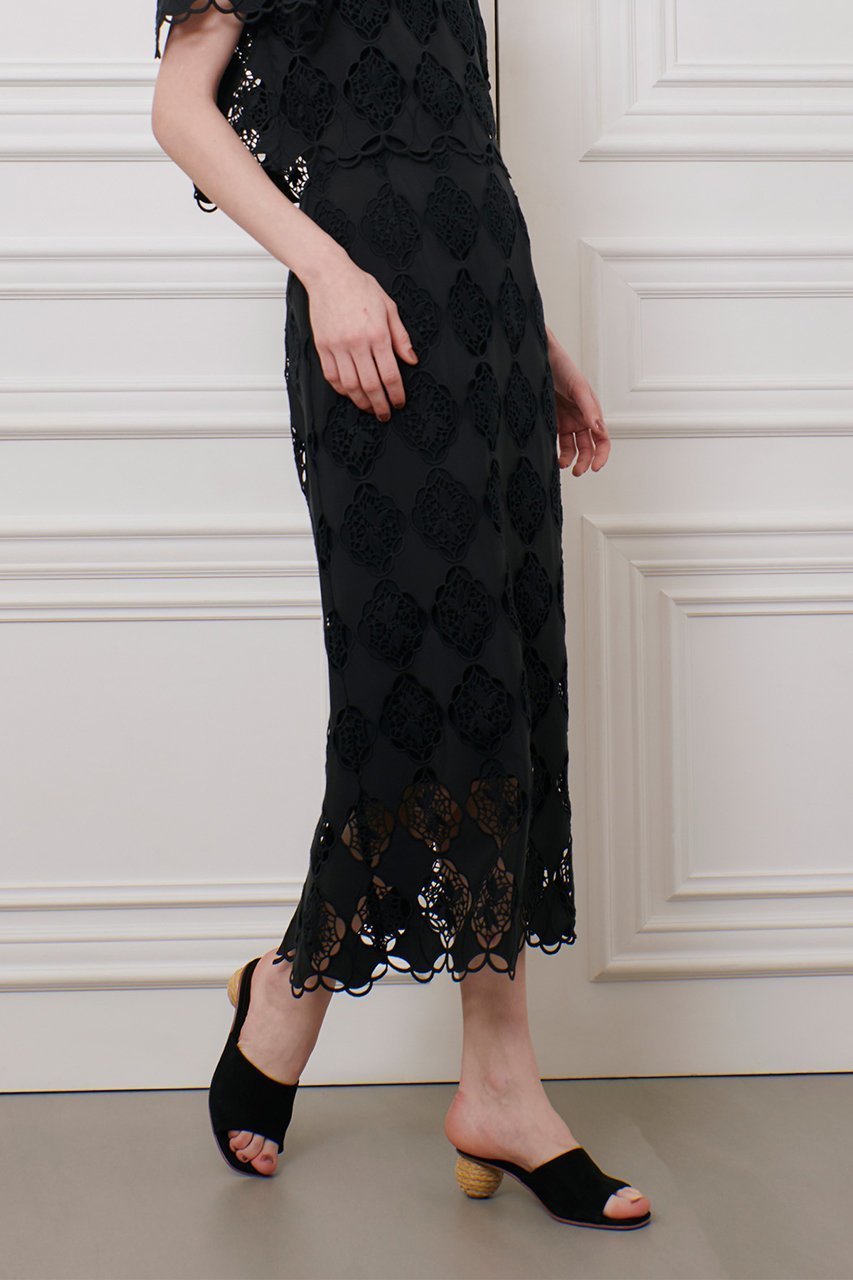 【アルアバイル/allureville】の【Loulou Willoughby】タフタシシュウタイトスカート 人気、トレンドファッション・服の通販 founy(ファニー) 　ファッション　Fashion　レディースファッション　WOMEN　スカート　Skirt　ロングスカート　Long Skirt　タイトスカート　Tight Skirt　フィット　Fit　レース　Race　ロング　Long　エレガント 上品　Elegant　other-7|ID: prp329100004486863 ipo3291000000032013653