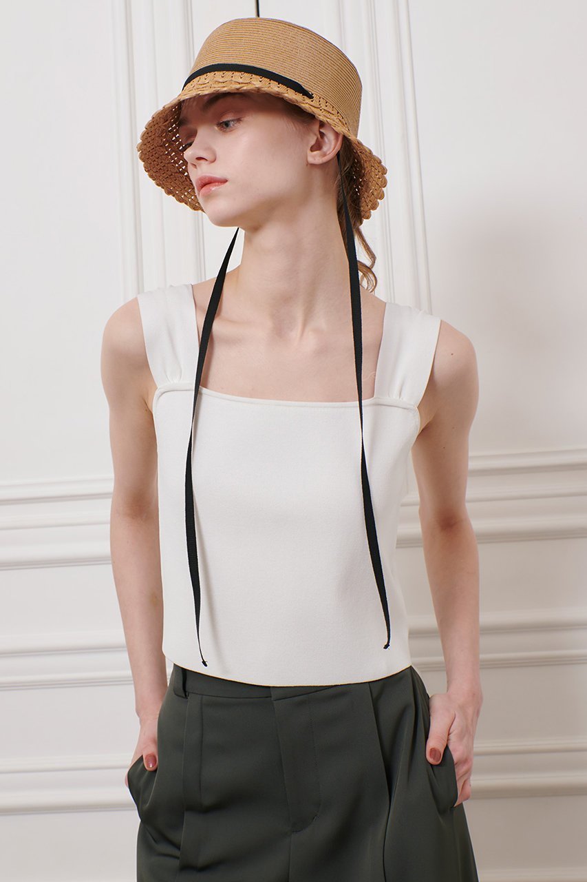 【アルアバイル/allureville】の【LOULOU WILLOUGHBY】ショルダーリボンミニタンクプルオーバー 人気、トレンドファッション・服の通販 founy(ファニー) 　ファッション　Fashion　レディースファッション　Fashion for Women　トップス・カットソー　Cut & Sew Tops　ニット　Knit Tops & Sweaters　カジュアルプルオーバー・ニットトップス　Pullovers & Knit Tops / Casual Pullovers　アシンメトリー　Asymmetrical Style　ショルダー　Shoulder, Shoulder Strap　シンプル　Simple, Minimal　タンク　Tank Top, Sleeveless Top　トレンド　Trend, Trending Now　リボン　Ribbon, Bow　今季　This Season, Current Season　other-8|ID: prp329100004488850 ipo3291000000033706499