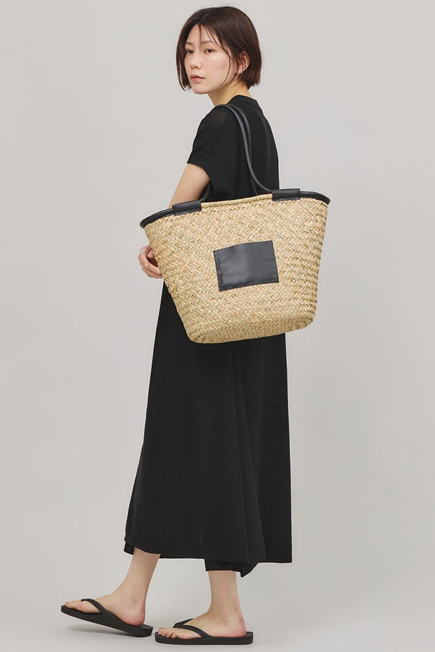 【カレンソロジー/Curensology】の〈CSG〉シーグラスレザーハンドバッグ 人気、トレンドファッション・服の通販 founy(ファニー) 　ファッション　Fashion　レディースファッション　Ladies' Fashion Online　バッグ　Bag　シンプル　Simple　スタイリッシュ　Stylish　スマホ　Smartphone　タッセル　Tassel　フロント　Front　ポケット　Pocket　モダン　Modern　巾着　Purse　other-2|ID: prp329100004488875 ipo3291000000031914838