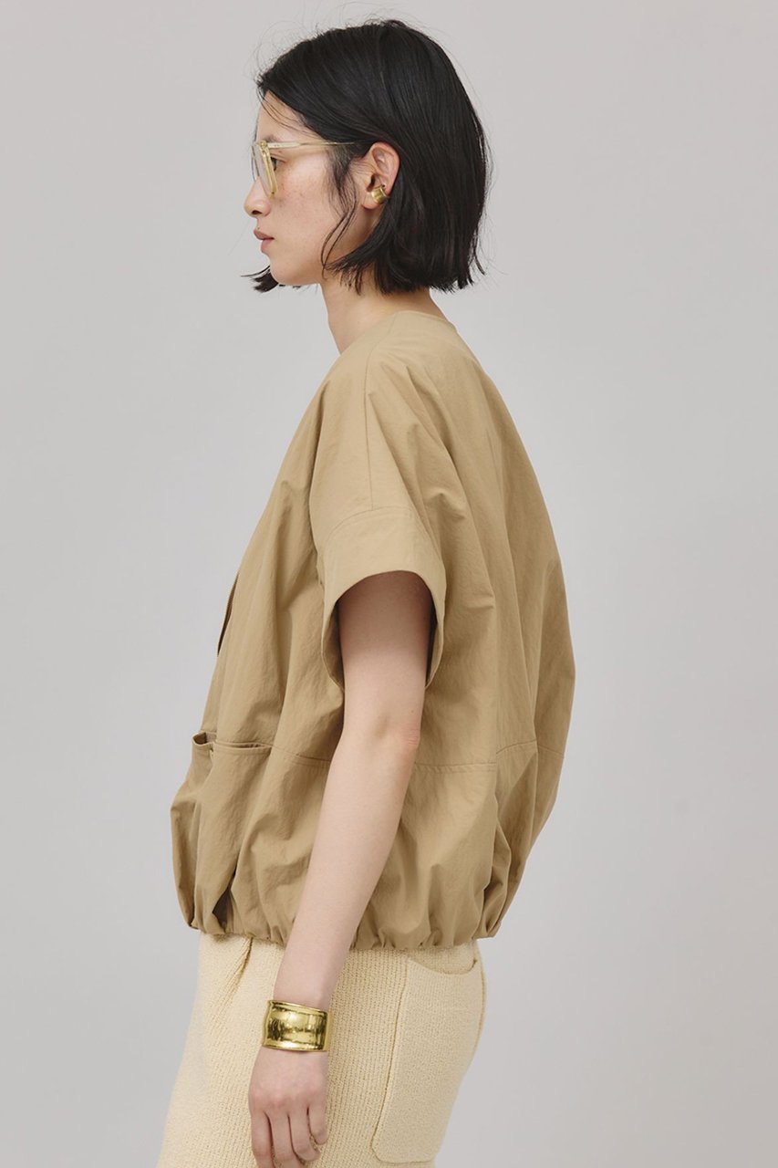 【カレンソロジー/Curensology】のタスランジップブラウス 人気、トレンドファッション・服の通販 founy(ファニー) 　ファッション　Fashion　レディースファッション　Fashion for Women　トップス・カットソー　Cut & Sew Tops　シャツ・ブラウス・オフィスカジュアル　Elegant Blouses & Button-Ups　ギャザー　Gathered, Ruffled　サテン　Satin, Glossy Fabric　ショート　Short, Short Length　ジップ　Zip, Zipper　スリーブ　Sleeve, Long Sleeve / Short Sleeve　バランス　Balance, Style Balance　ブルゾン　Blouson, Bomber Jacket　ワッシャー　Washer, Crinkled Finish　再入荷　Restock / Back in Stock　夏　Summer　日本製　Made In Japan　other-3|ID: prp329100004488876 ipo3291000000032809906