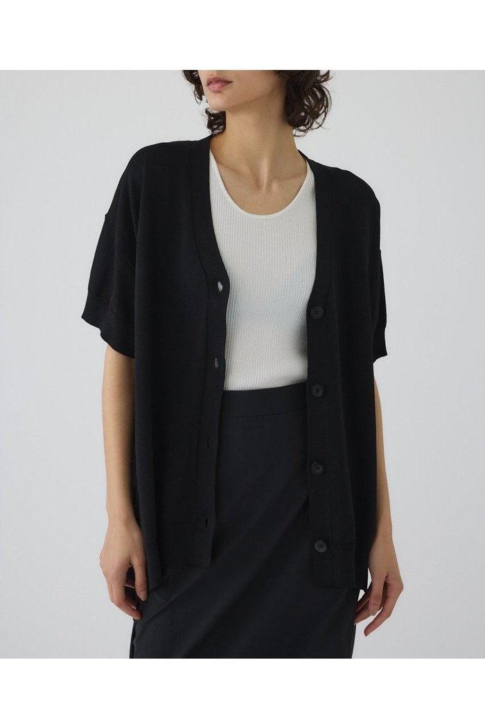 【リムアーク/RIM.ARK】のHem design wide knit CD/ニットカーディガン インテリア・キッズ・メンズ・レディースファッション・服の通販 founy(ファニー) https://founy.com/ ファッション Fashion レディースファッション WOMEN トップス・カットソー Tops/Tshirt ニット Knit Tops カーディガン Cardigans おすすめ Recommend カーディガン Cardigan ブラウジング Browsing リボン Ribbon リラックス Relax ワイド Wide 人気 Popularity 長袖 Long Sleeve |ID: prp329100004488906 ipo3291000000031647375