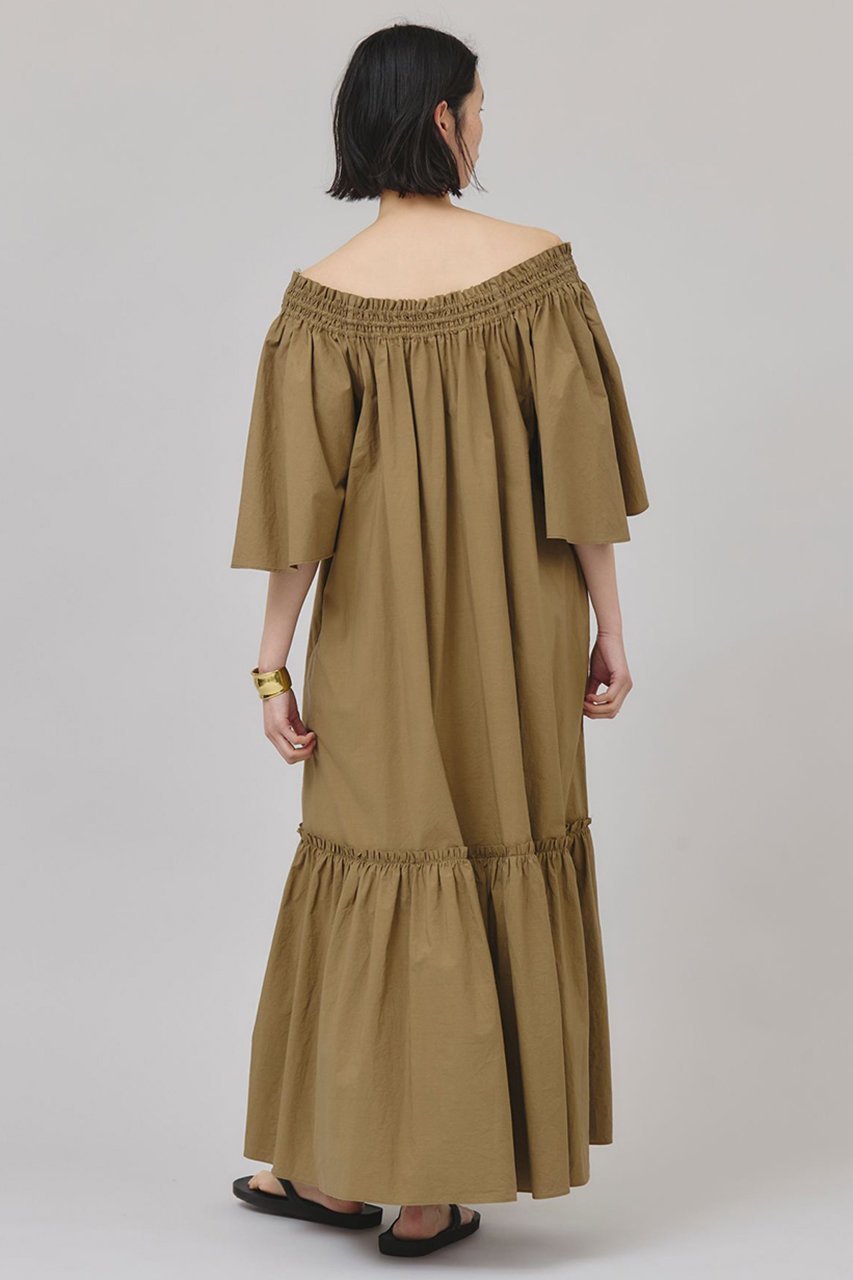【カレンソロジー/Curensology】のオフショルダーワンピース 人気、トレンドファッション・服の通販 founy(ファニー) 　ファッション　Fashion　レディースファッション　Fashion for Women　ワンピース　Dresses　チュニック　Tunic Tops & Dresses　オフショルダーワンピース・ドレス　Off-Shoulder Dresses / Bardot Style Dresses　シャーリング　Shirring, Ruched　タイプライター　Typewriter Fabric, Crisp Cotton　チュニック　Tunic, Long Top　ロング　Long, Long-Length　ワッシャー　Washer, Crinkled Finish　定番　Standard, Basic Item　日本製　Made In Japan　other-5|ID: prp329100004490717 ipo3291000000032811663