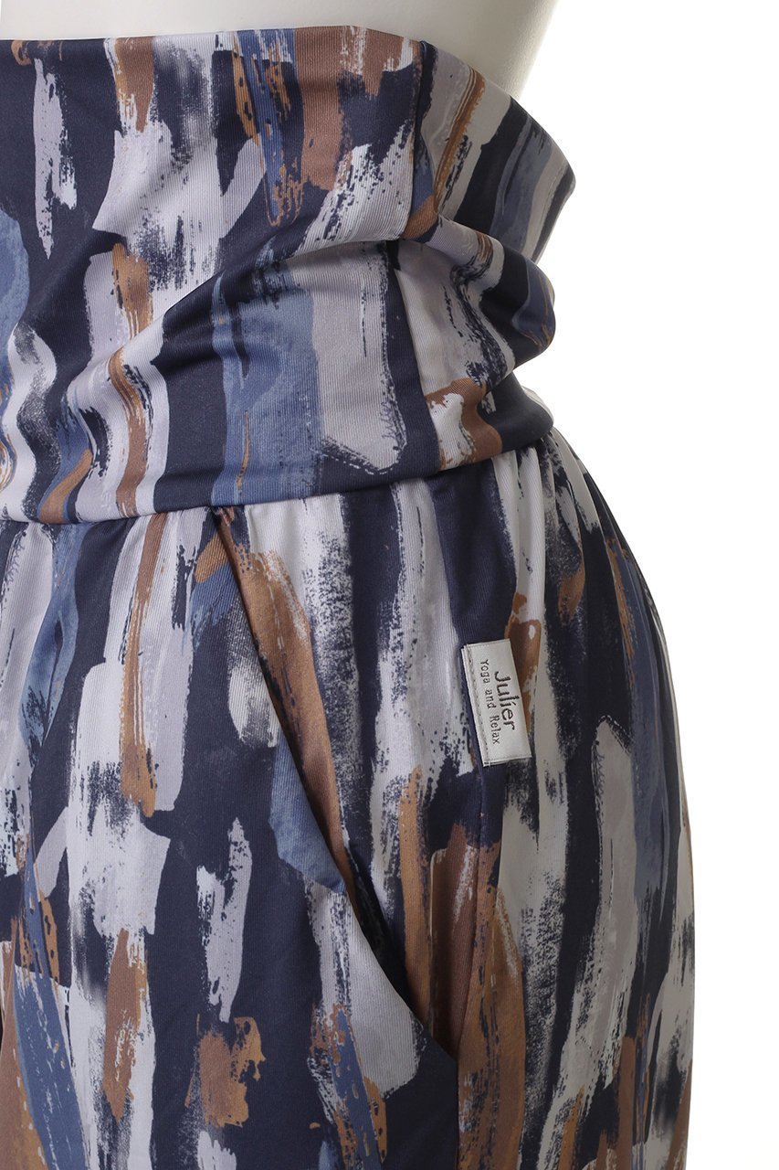 【ジュリエ/Julier】のVertical brushプリントギャザーパンツ 人気、トレンドファッション・服の通販 founy(ファニー) 　ファッション　Fashion　レディースファッション　Fashion for Women　パンツ　Pants & Trousers　スポーツウェア　Functional & Stylish Sportswear　スポーツ パンツ　Workout Pants / Training Shorts / Joggers　スポーツ　Sports, Activewear　プリント　Print, Printed Pattern　ヨガ　Yoga, Yoga Wear　リラックス　Relax, Relaxed Fit　今季　This Season, Current Season　再入荷　Restock / Back in Stock　other-5|ID: prp329100004493358 ipo3291000000035339095