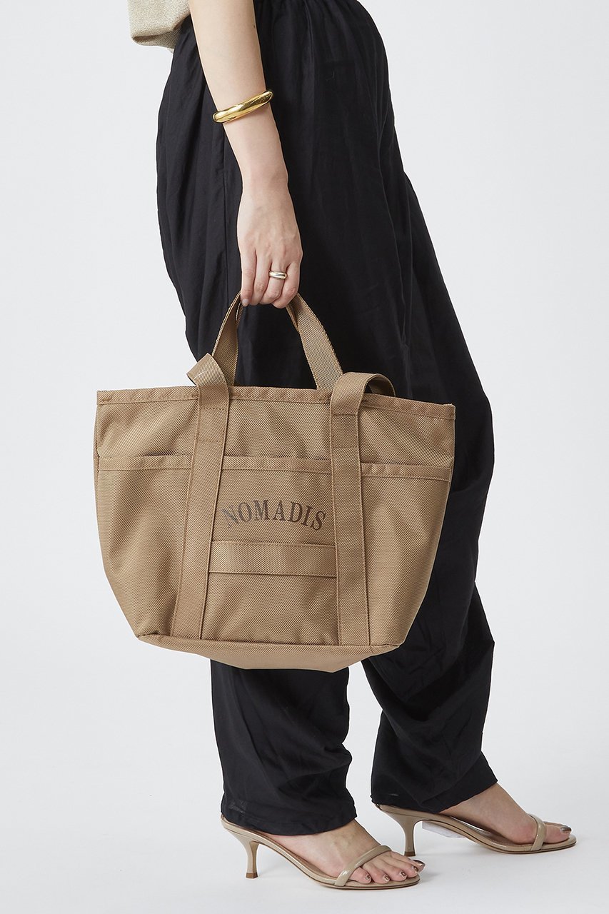 【プルミエ アロンディスモン/1er Arrondissement】の【NOMADIS】バッグ 人気、トレンドファッション・服の通販 founy(ファニー) 　ファッション　Fashion　レディースファッション　Fashion for Women　バッグ　Bags　キーホルダー　Keychain, Key Holder　ポケット　Pocket, Pocket Detail　夏　Summer　春　Spring　S/S・春夏　SS, Spring/Summer, Warm Season　other-6|ID: prp329100004496105 ipo3291000000032777457