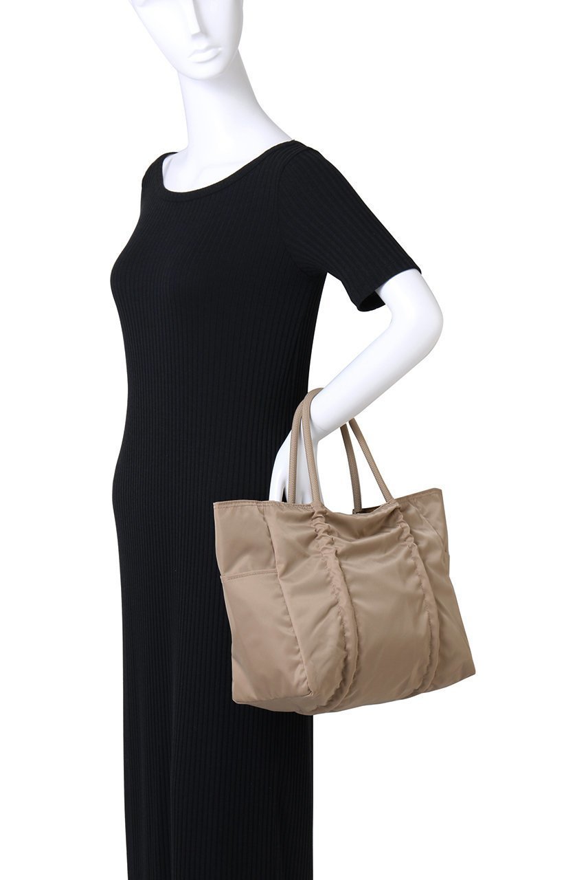 【プルミエ アロンディスモン/1er Arrondissement】の【NOMADIS】バッグ 人気、トレンドファッション・服の通販 founy(ファニー) 　ファッション　Fashion　レディースファッション　Fashion for Women　バッグ　Bags　ポケット　Pocket, Pocket Detail　リバーシブル　Reversible, Two-Sided　夏　Summer　旅行　Travel　春　Spring　S/S・春夏　SS, Spring/Summer, Warm Season　other-6|ID: prp329100004496107 ipo3291000000036024380