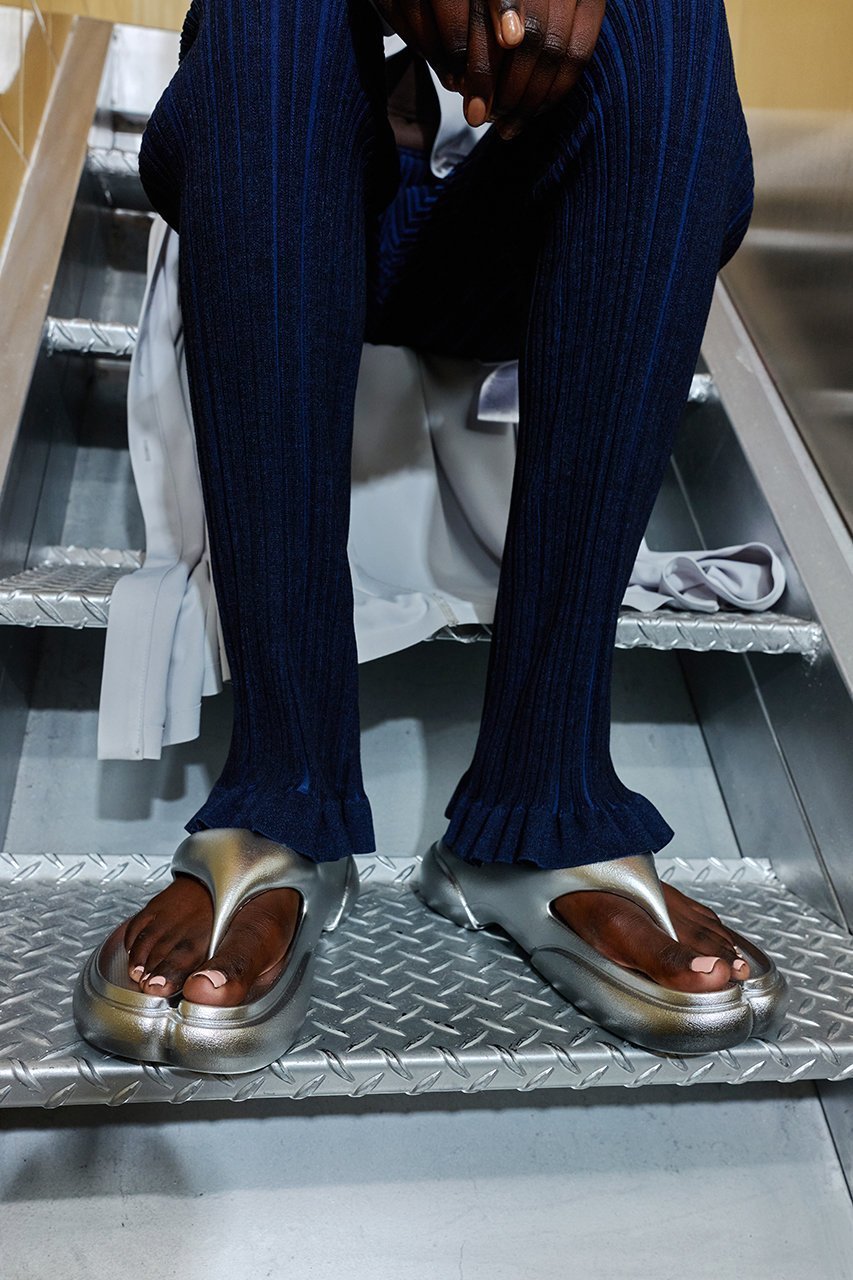 【ペイズ/PAES】のNew Flipflop Coating 人気、トレンドファッション・服の通販 founy(ファニー) 　ファッション　Fashion　レディースファッション　Fashion for Women　アウター　Coat / Outerwear Collection　コート・ロングコート・ピーコート　Long Coats, Peacoats & More　クッション　Cushion, Throw Pillow　サンダル　Sandals, Summer Shoes　トレンド　Trend, Trending Now　ビーチ　Beach, Seaside　フレア　Flare, Flared　ボトム　Bottoms, Lower Wear　ワイド　Wide, Wide Fit　other-2|ID: prp329100004497554 ipo3291000000036180120