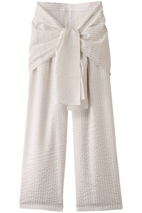 【エブール/ebure】の【店舗限定】ソフトストライプ スカーフベルト付パンツ 人気、トレンドファッション・服の通販 founy(ファニー) ファッション Fashion レディースファッション WOMEN パンツ Pants ベルト Belts おすすめ Recommend シューズ Shoes スカーフ Scarf ストライプ Stripe テーパード Tapered バランス Balance フラット Flat リゾート Resort エレガント 上品 Elegant 夏 Summer 春 Spring S/S・春夏 Ss・Spring/Summer |ID:prp329100004497612