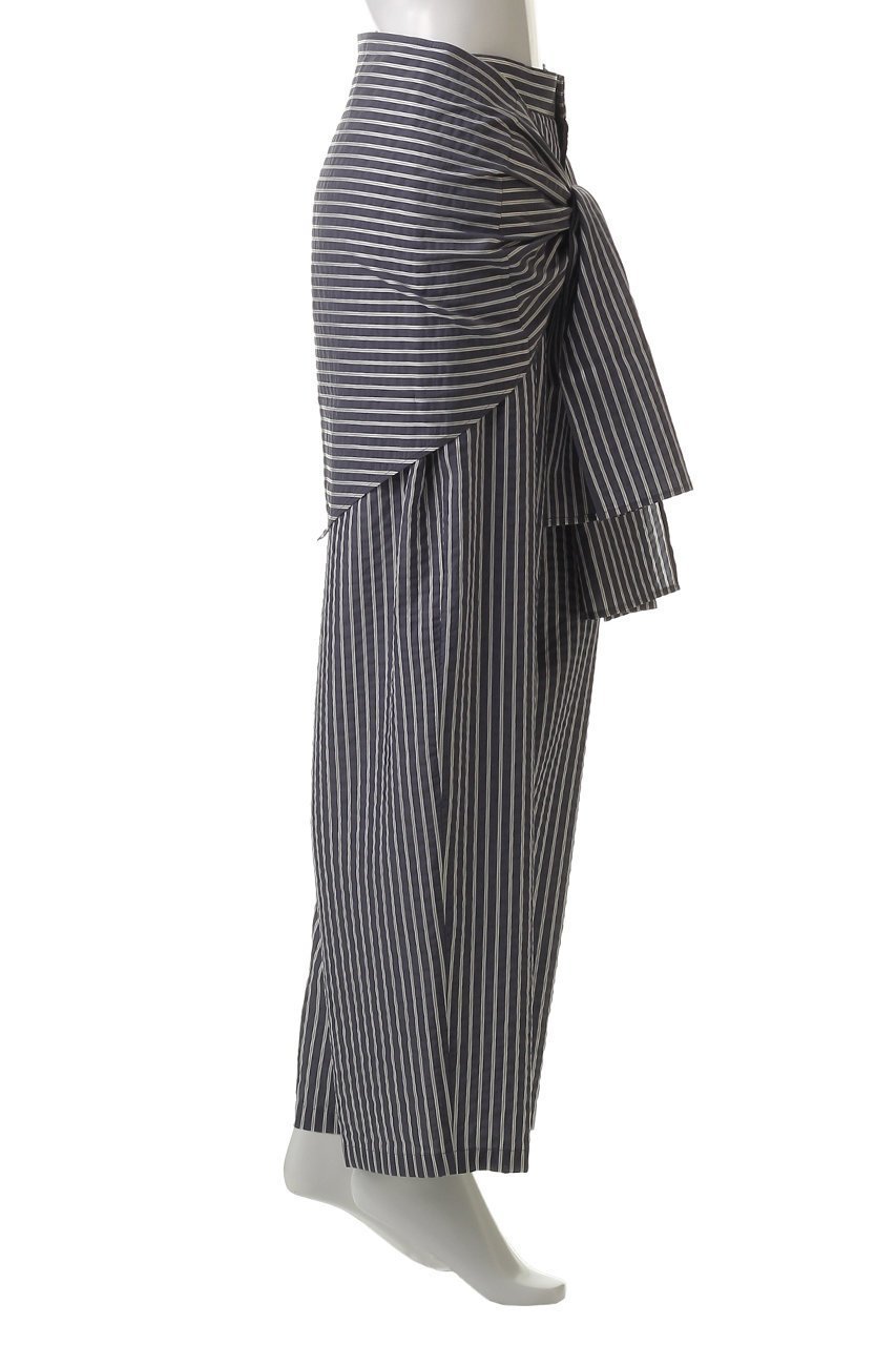 【エブール/ebure】の【店舗限定】ソフトストライプ スカーフベルト付パンツ 人気、トレンドファッション・服の通販 founy(ファニー) 　ファッション　Fashion　レディースファッション　Fashion for Women　パンツ　Pants & Trousers　ベルト&ウエストマーク　Belts & Waist Accessories　おすすめ　Recommended / Our Picks　シューズ　Shoes, Footwear　スカーフ　Scarf, Neckwear　ストライプ　Stripe, Striped Pattern　テーパード　Tapered, Tapered Pants　バランス　Balance, Style Balance　フラット　Flat, Flat Shoes　リゾート　Resort, Vacation Style　エレガント 上品　Elegant　夏　Summer　春　Spring　S/S・春夏　SS, Spring/Summer, Warm Season　other-3|ID: prp329100004497612 ipo3291000000032901612