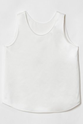 【アルアバイル/allureville】のサテンタンクブラウス 人気、トレンドファッション・服の通販 founy(ファニー) ファッション Fashion レディースファッション Fashion for Women トップス・カットソー Cut & Sew Tops キャミソール&ノースリーブ Camisoles & Sleeveless Tops シャツ・ブラウス・オフィスカジュアル Elegant Blouses & Button-Ups インナー Innerwear エレガント 上品 Elegant サテン Satin, Glossy Fabric シンプル Simple, Minimal ジャケット Jacket, Outerwear タンク Tank Top, Sleeveless Top ノースリーブ Sleeveless, No-Sleeve ブルゾン Blouson, Bomber Jacket |ID:prp329100004497703