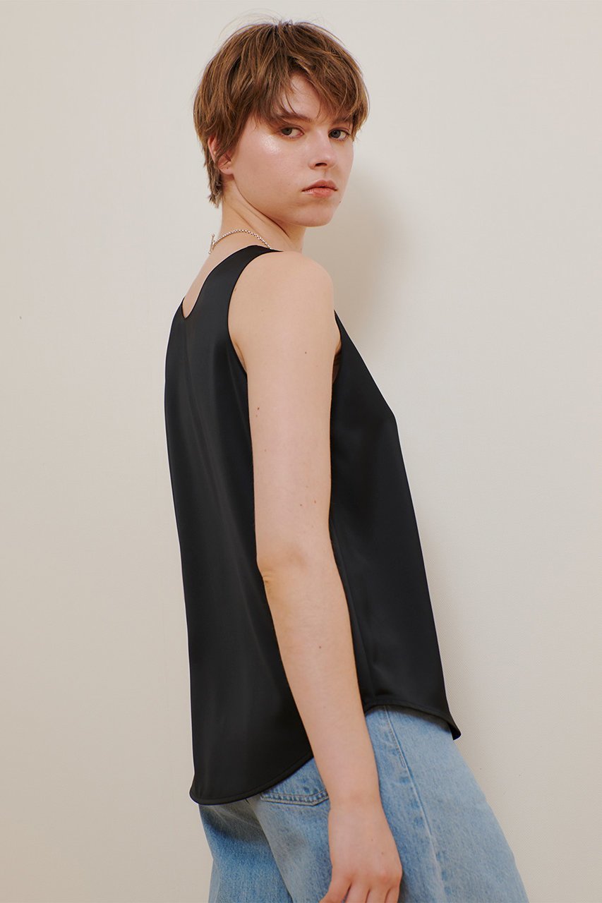 【アルアバイル/allureville】のサテンタンクブラウス 人気、トレンドファッション・服の通販 founy(ファニー) 　ファッション　Fashion　レディースファッション　Fashion for Women　トップス・カットソー　Cut & Sew Tops　キャミソール&ノースリーブ　Camisoles & Sleeveless Tops　シャツ・ブラウス・オフィスカジュアル　Elegant Blouses & Button-Ups　インナー　Innerwear　エレガント 上品　Elegant　サテン　Satin, Glossy Fabric　シンプル　Simple, Minimal　ジャケット　Jacket, Outerwear　タンク　Tank Top, Sleeveless Top　ノースリーブ　Sleeveless, No-Sleeve　ブルゾン　Blouson, Bomber Jacket　other-6|ID: prp329100004497703 ipo3291000000032906738