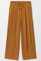 【アルアバイル/allureville】のクレールサテンイージーパンツ 人気、トレンドファッション・服の通販 founy(ファニー) ファッション Fashion レディースファッション Fashion for Women パンツ Pants & Trousers キャミソール Camisole, Spaghetti Strap Top サテン Satin, Glossy Fabric シンプル Simple, Minimal ジャケット Jacket, Outerwear タンク Tank Top, Sleeveless Top ブルゾン Blouson, Bomber Jacket ミュール Mule, Backless Shoes ミリタリー Military, Army Style メタル Metal, Metal Parts リラックス Relax, Relaxed Fit ワンポイント One Point, Statement Accent 夏 Summer |ID:prp329100004497706