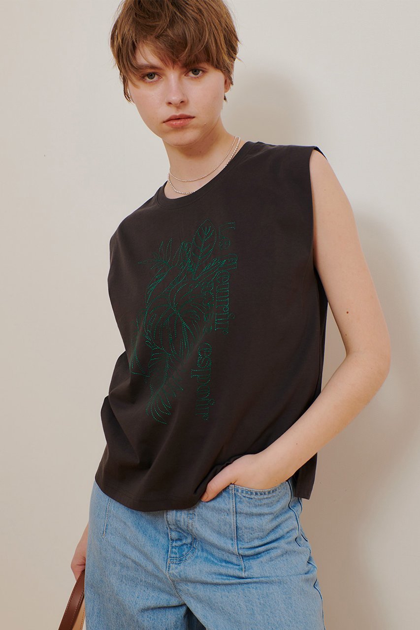 【アルアバイル/allureville】のボタニカル刺繍Tシャツ 人気、トレンドファッション・服の通販 founy(ファニー) 　ファッション　Fashion　レディースファッション　Fashion for Women　トップス・カットソー　Cut & Sew Tops　シャツ・ブラウス・オフィスカジュアル　Elegant Blouses & Button-Ups　ロングTシャツ・Tシャツ　Longline T-Shirts & Tees　カットソー・ベーシックTシャツ　Cut-and-Sewn Tops / Stretch Tees & Basics　グラフィック　Graphic, Graphic Design　ショルダー　Shoulder, Shoulder Strap　ショート　Short, Short Length　シンプル　Simple, Minimal　ジャケット　Jacket, Outerwear　スリーブ　Sleeve, Long Sleeve / Short Sleeve　フレンチ　French, French Style　プリント　Print, Printed Pattern　ボタニカル　Botanical, Floral Pattern　other-3|ID: prp329100004499274 ipo3291000000032707543