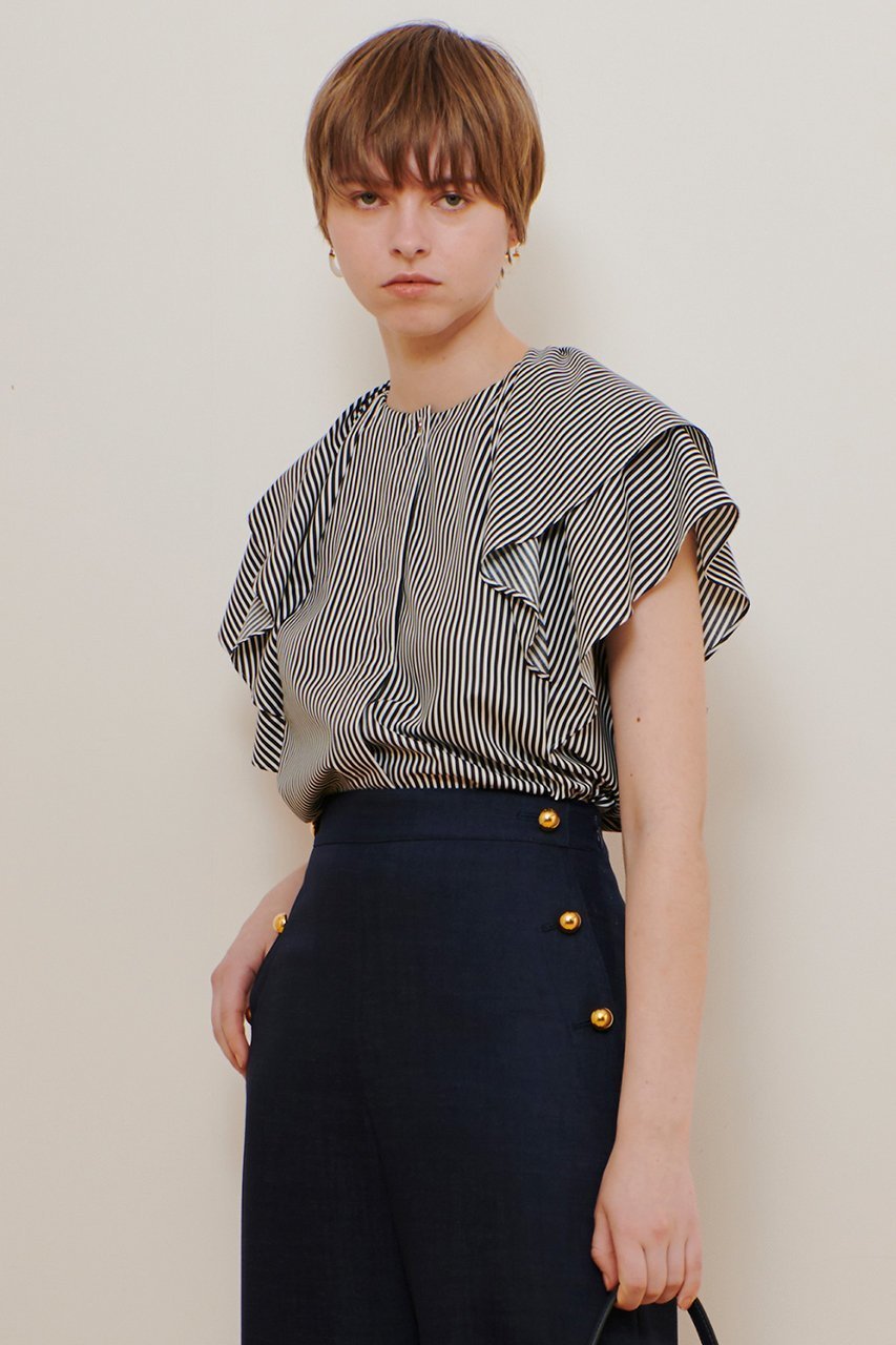 【アルアバイル/allureville】のレイヤーラッフルスリーブブラウス 人気、トレンドファッション・服の通販 founy(ファニー) 　ファッション　Fashion　レディースファッション　Fashion for Women　トップス・カットソー　Cut & Sew Tops　シャツ・ブラウス・オフィスカジュアル　Elegant Blouses & Button-Ups　ショート　Short, Short Length　スリーブ　Sleeve, Long Sleeve / Short Sleeve　タイトスカート　Pencil Skirt, Tight Skirt　デニム　Denim, Jeans Material　 other-1|ID: prp329100004499281 ipo3291000000032810569