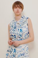 【アルアバイル/allureville】のPUNTOGLIOフリルカラーブラウス 人気、トレンドファッション・服の通販 founy(ファニー) ファッション Fashion レディースファッション Fashion for Women トップス・カットソー Cut & Sew Tops キャミソール&ノースリーブ Camisoles & Sleeveless Tops シャツ・ブラウス・オフィスカジュアル Elegant Blouses & Button-Ups おすすめ Recommended / Our Picks イタリア Italy カーディガン Cardigan, Knitwear ギャザー Gathered, Ruffled ジャケット Jacket, Outerwear デニム Denim, Jeans Material ノースリーブ Sleeveless, No-Sleeve フェミニン Feminine, Girly フリル Frill, Ruffle プリント Print, Printed Pattern ワイド Wide, Wide Fit 夏 Summer |ID:prp329100004499283