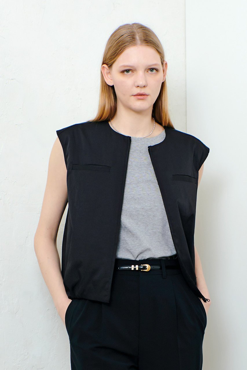 【アルアバイル/allureville】のチノストレッチタックインヘムブルゾン 人気、トレンドファッション・服の通販 founy(ファニー) 　ファッション　Fashion　レディースファッション　Fashion for Women　アウター　Coat / Outerwear Collection　レディースジャケット・軽アウター　Jackets　ブルゾンジャケット・スポーティアウター　Blouson Jackets　おすすめ　Recommended / Our Picks　インナー　Innerwear　ジャケット　Jacket, Outerwear　ストレッチ　Stretch, Stretchy Fabric　タイトスカート　Pencil Skirt, Tight Skirt　デニム　Denim, Jeans Material　ブルゾン　Blouson, Bomber Jacket　ベーシック　Basic, Essential　ワッシャー　Washer, Crinkled Finish　再入荷　Restock / Back in Stock　other-8|ID: prp329100004500659 ipo3291000000035051979