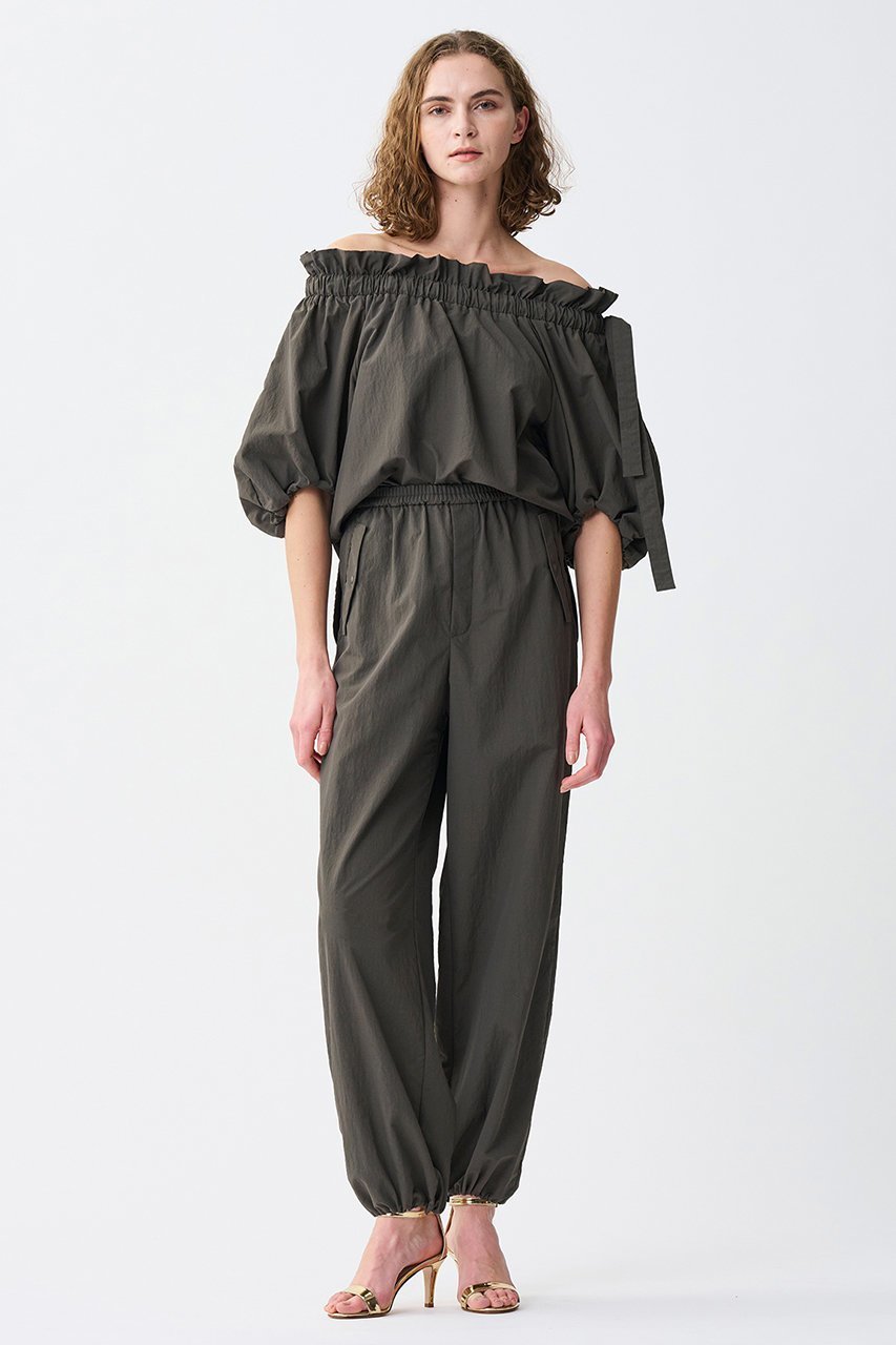 【アンクレイヴ/uncrave】のライトプルーフナイロン パラシュートパンツ 人気、トレンドファッション・服の通販 founy(ファニー) 　ファッション　Fashion　レディースファッション　Fashion for Women　パンツ　Pants & Trousers　ギャザー　Gathered, Ruffled　スポーティ　Sporty, Casual Athletic　ドローコード　Drawcord, Drawstring Cord　フォルム　Silhouette, Form　ビジネス 仕事 通勤　Business / Work / Commuting　other-7|ID: prp329100004503193 ipo3291000000032900184
