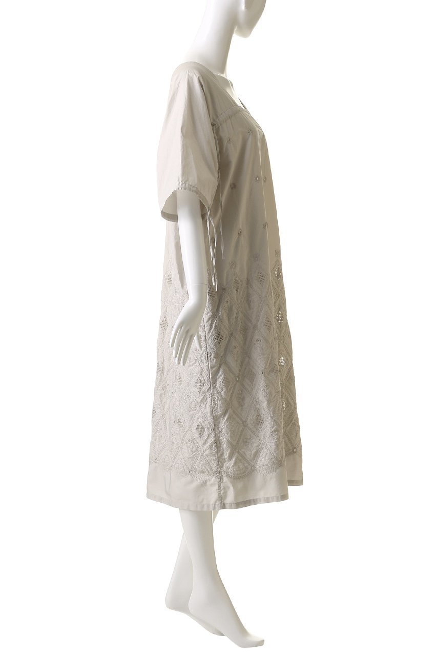 【アンティパスト/ANTIPAST】のG-DYED エンブロイダリードレス 人気、トレンドファッション・服の通販 founy(ファニー) 　ファッション　Fashion　レディースファッション　Fashion for Women　ワンピース　Dresses　フォーマル・パーティードレス・結婚式用ドレス　Elegant & Casual Dresses　チュニック　Tunic Tops & Dresses　エレガント 上品　Elegant　シャーリング　Shirring, Ruched　スクエア　Square, Square Shape　ストレート　Straight, Straight Cut　チュニック　Tunic, Long Top　デコルテ　Décolleté, Neckline　トリコ　Tricolor, Tricolored　ドレス　Dress, One-Piece　リラックス　Relax, Relaxed Fit　ロング　Long, Long-Length　夏　Summer　other-3|ID: prp329100004504549 ipo3291000000032859576