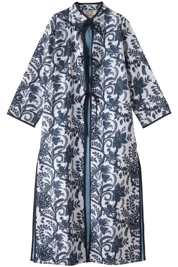 【エスゼット ブロックプリント/SZ Blockprints】のELSA SUMMER COAT BIG PHOOL スタンドカラーコート インテリア・キッズ・メンズ・レディースファッション・服の通販 founy(ファニー) https://founy.com/ ファッション Fashion レディースファッション Fashion for Women アウター Coat / Outerwear Collection コート・ロングコート・ピーコート Long Coats, Peacoats & More オリエンタル Oriental Pattern スタンド Stand Collar, Upright Stand スリット Slit, Slit Detail パイピング Piping, Trim Design ビーチ Beach, Seaside ロング Long, Long-Length 夏 Summer 無地 Plain, Solid Color |ID: prp329100004504580 ipo3291000000035824447