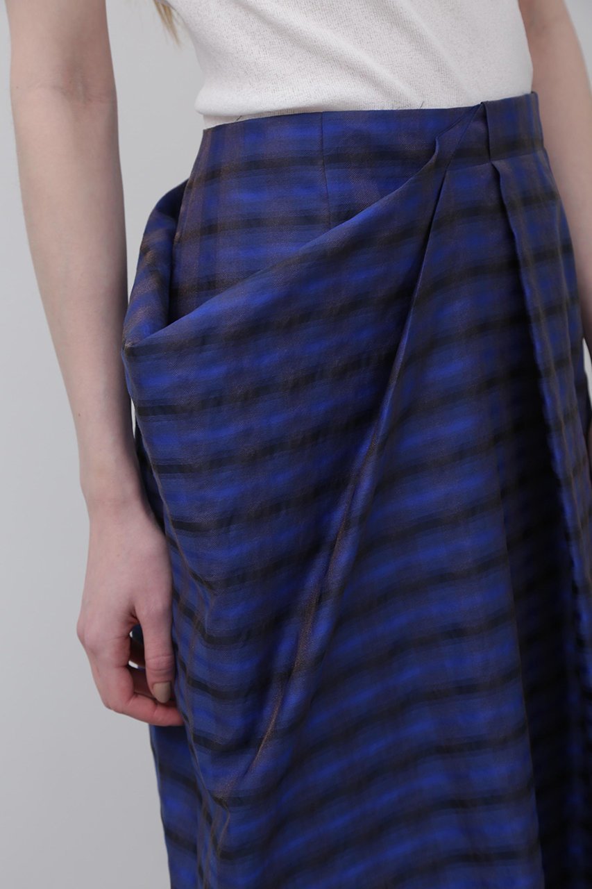 【アドーア/ADORE】のスパークルチェックジャガードスカート 人気、トレンドファッション・服の通販 founy(ファニー) 　ファッション　Fashion　レディースファッション　Fashion for Women　スカート　Skirts　ロングスカート　Long Skirts / Maxi & Midi Skirts　アシンメトリー　Asymmetrical Style　エレガント 上品　Elegant　ジャカード／ジャガード　Jacquard, Woven Pattern　スタンダード　Standard, Basic　チェック　Check, Plaid, Tartan　ドレープ　Drape, Draping Fabric　フロント　Front, Front Design　ロング　Long, Long-Length　other-7|ID: prp329100004504594 ipo3291000000035398907