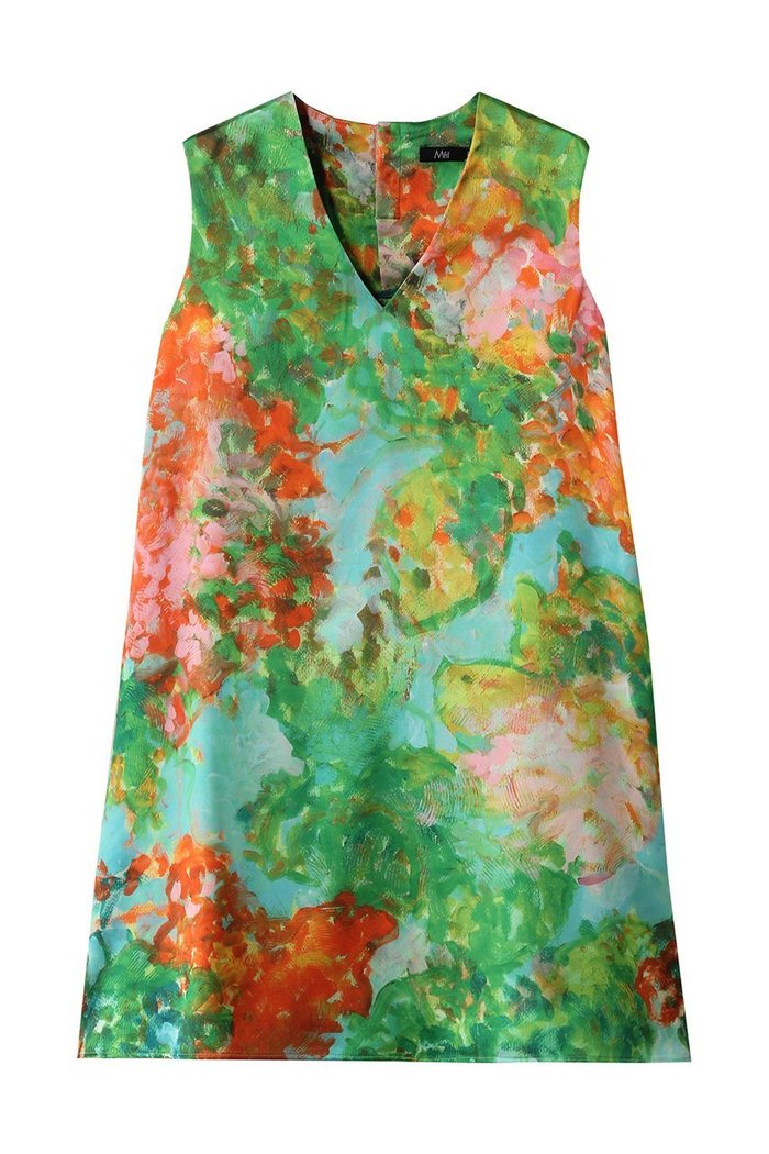 【エムフィル/M Fil】のAqua Flora プリント Vネック ロングブラウス インテリア・キッズ・メンズ・レディースファッション・服の通販 founy(ファニー) https://founy.com/ ファッション Fashion レディースファッション Fashion for Women トップス・カットソー Cut & Sew Tops キャミソール&ノースリーブ Camisoles & Sleeveless Tops シャツ・ブラウス・オフィスカジュアル Elegant Blouses & Button-Ups Vネックトップス V-Neck Tops / V-Cut Neckline Shirts スタイリッシュ Stylish, Fashionable ドレープ Drape, Draping Fabric ノースリーブ Sleeveless, No-Sleeve バランス Balance, Style Balance フレア Flare, Flared プリント Print, Printed Pattern ロング Long, Long-Length |ID: prp329100004506012 ipo3291000000032908574