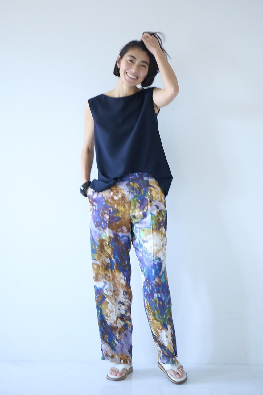 【エムフィル/M Fil】のバックサテンジョーゼット ドロップテールブラウス 人気、トレンドファッション・服の通販 founy(ファニー) 　ファッション　Fashion　レディースファッション　Fashion for Women　トップス・カットソー　Cut & Sew Tops　キャミソール&ノースリーブ　Camisoles & Sleeveless Tops　シャツ・ブラウス・オフィスカジュアル　Elegant Blouses & Button-Ups　バッグ　Bags　サテン　Satin, Glossy Fabric　シルク　Silk, 100% Silk　シンプル　Simple, Minimal　ジョーゼット　Georgette, Semi-Sheer Fabric　ドレープ　Drape, Draping Fabric　ノースリーブ　Sleeveless, No-Sleeve　フォーマル　Formal, Dressy　ボトム　Bottoms, Lower Wear　エレガント 上品　Elegant　other-8|ID: prp329100004506013 ipo3291000000032908615