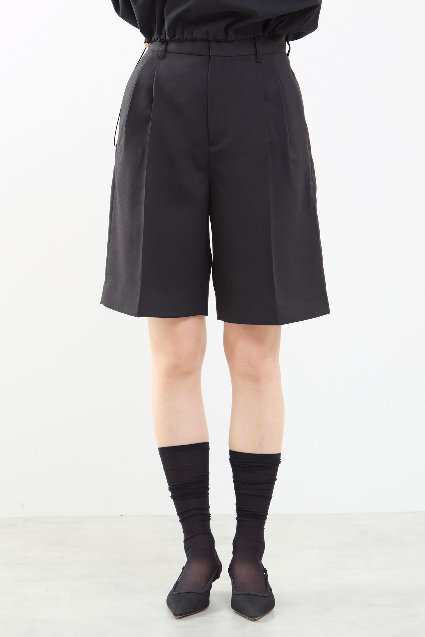 【マルティニーク/martinique】のツイルショートパンツ 人気、トレンドファッション・服の通販 founy(ファニー) 　ファッション　Fashion　レディースファッション　Fashion for Women　パンツ　Pants & Trousers　ショートパンツ・ハーフパンツ　High-Waisted & Relaxed Shorts　おすすめ　Recommended / Our Picks　クラシック　Classic, Timeless Style　ショート　Short, Short Length　ツイル　Twist, Twisted Detail　other-8|ID: prp329100004506028 ipo3291000000032811423