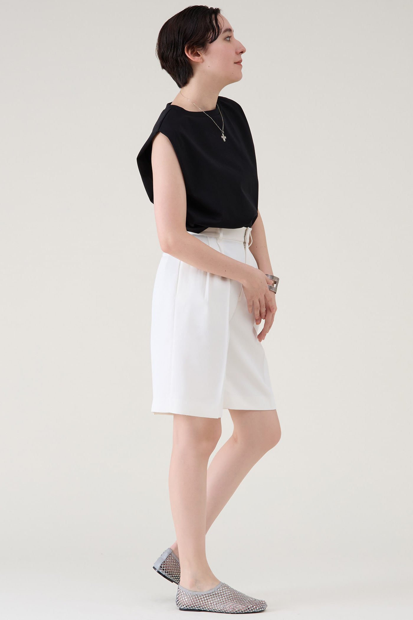【マルティニーク/martinique】のツイルショートパンツ 人気、トレンドファッション・服の通販 founy(ファニー) 　ファッション　Fashion　レディースファッション　Fashion for Women　パンツ　Pants & Trousers　ショートパンツ・ハーフパンツ　High-Waisted & Relaxed Shorts　おすすめ　Recommended / Our Picks　クラシック　Classic, Timeless Style　ショート　Short, Short Length　ツイル　Twist, Twisted Detail　other-7|ID: prp329100004506028 ipo3291000000033706606
