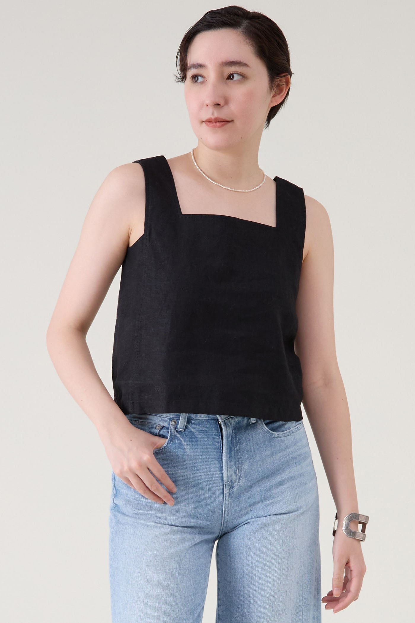 【マルティニーク/martinique】のウォッシュリネンノースリーブブラウス(セットアップ可) インテリア・キッズ・メンズ・レディースファッション・服の通販 founy(ファニー) 　ファッション　Fashion　レディースファッション　Fashion for Women　トップス・カットソー　Cut & Sew Tops　キャミソール&ノースリーブ　Camisoles & Sleeveless Tops　シャツ・ブラウス・オフィスカジュアル　Elegant Blouses & Button-Ups　おすすめ　Recommended / Our Picks　セットアップ　Set-Up, Coordinated Outfit　ノースリーブ　Sleeveless, No-Sleeve　リネン　Linen, Linen Fabric　ロング　Long, Long-Length　別注　Limited Edition, Custom Order　夏　Summer　定番　Standard, Basic Item　ブラック|ID: prp329100004506031 ipo3291000000035724200