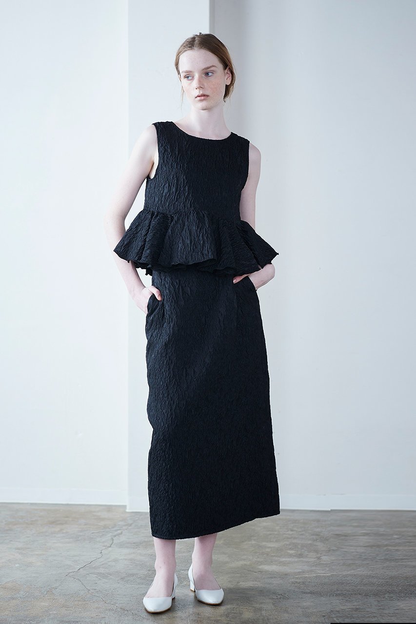 【マリリンムーン/MARILYN MOON】のフローティングジャガード Iラインスカート 人気、トレンドファッション・服の通販 founy(ファニー) 　ファッション　Fashion　レディースファッション　Fashion for Women　スカート　Skirts　おすすめ　Recommended / Our Picks　エレガント 上品　Elegant　カットソー　Cut and Sewn Top　ギャザー　Gathered, Ruffled　シャーリング　Shirring, Ruched　ジャカード／ジャガード　Jacquard, Woven Pattern　モダン　Modern, Contemporary　リュクス　Luxury, Elegant, High-End, Chic　other-6|ID: prp329100004506046 ipo3291000000032844451