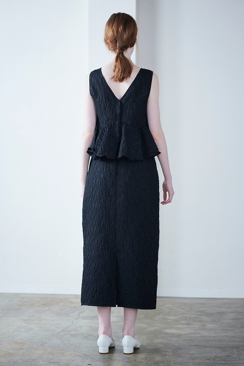 【マリリンムーン/MARILYN MOON】のフローティングジャガード Iラインスカート 人気、トレンドファッション・服の通販 founy(ファニー) 　ファッション　Fashion　レディースファッション　Fashion for Women　スカート　Skirts　おすすめ　Recommended / Our Picks　エレガント 上品　Elegant　カットソー　Cut and Sewn Top　ギャザー　Gathered, Ruffled　シャーリング　Shirring, Ruched　ジャカード／ジャガード　Jacquard, Woven Pattern　モダン　Modern, Contemporary　リュクス　Luxury, Elegant, High-End, Chic　other-7|ID: prp329100004506046 ipo3291000000035936197