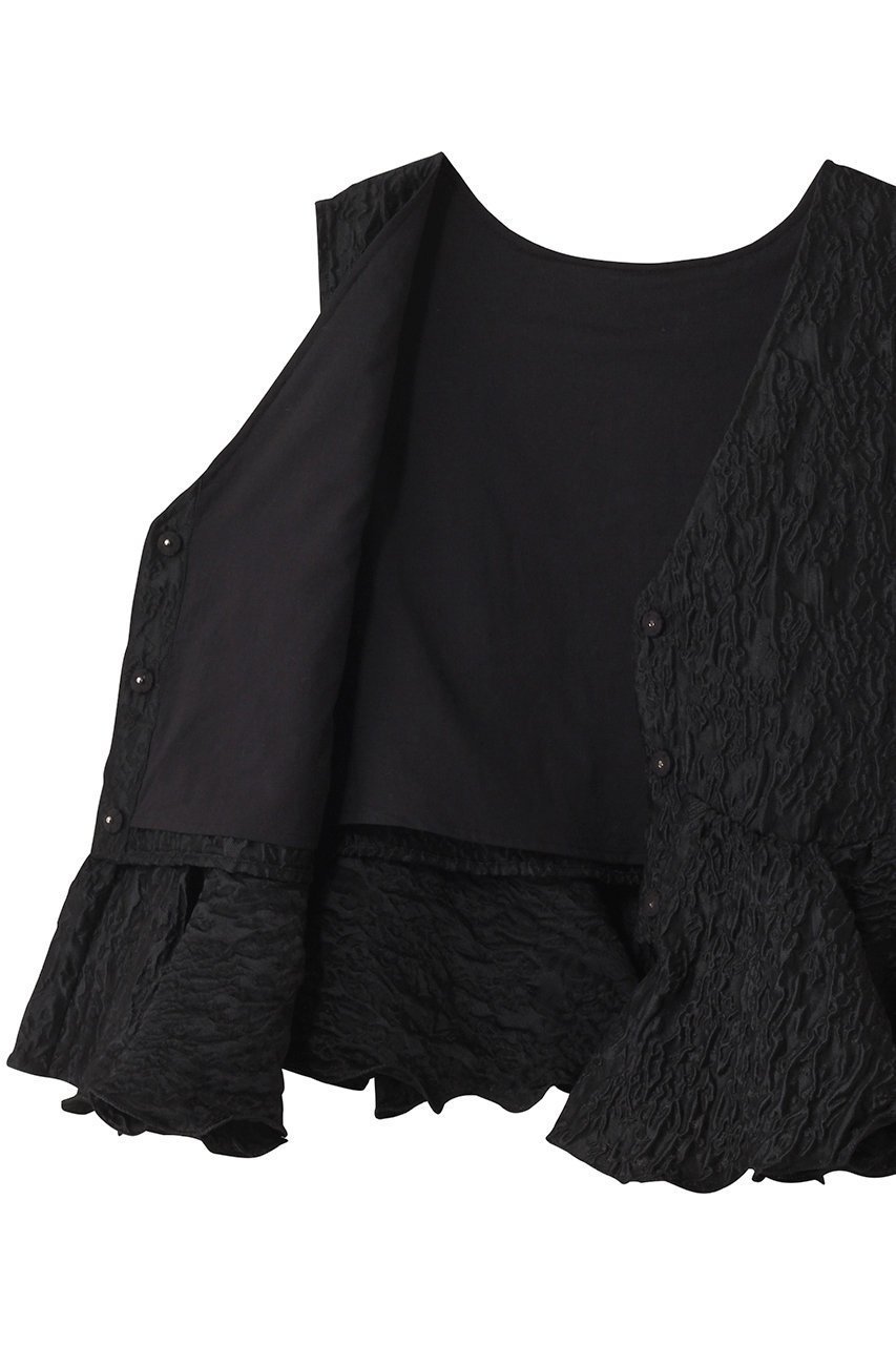 【マリリンムーン/MARILYN MOON】のフローティングジャガードラッフルベスト 人気、トレンドファッション・服の通販 founy(ファニー) 　ファッション　Fashion　レディースファッション　Fashion for Women　アウター　Coat / Outerwear Collection　トップス・カットソー　Cut & Sew Tops　キャミソール&ノースリーブ　Camisoles & Sleeveless Tops　シャツ・ブラウス・オフィスカジュアル　Elegant Blouses & Button-Ups　ベスト&ジレ / 重ね着スタイル　Vests & Gilets　カットソー　Cut and Sewn Top　サテン　Satin, Glossy Fabric　ジャカード／ジャガード　Jacquard, Woven Pattern　デニム　Denim, Jeans Material　ノースリーブ　Sleeveless, No-Sleeve　ベスト　Vest, Waistcoat　ボトム　Bottoms, Lower Wear　リュクス　Luxury, Elegant, High-End, Chic　夏　Summer　秋　Autumn　other-6|ID: prp329100004506047 ipo3291000000035822448