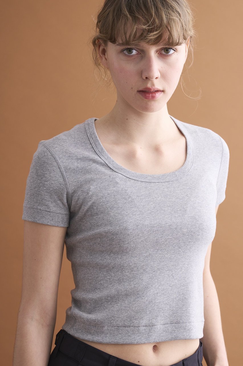 【スリー ドッツ/three dots】のクロップド ジェシカ カットソー 人気、トレンドファッション・服の通販 founy(ファニー) 　ファッション　Fashion　レディースファッション　WOMEN　トップス・カットソー　Tops/Tshirt　シャツ/ブラウス　Shirts/Blouses　ロング / Tシャツ　T-Shirts　カットソー　Cut and Sewn　おすすめ　Recommend　インナー　Inner　カットソー　Cut And Sew　クロップド　Cropped　コンパクト　Compact　ショート　Short　シンプル　Simple　スリーブ　Sleeve　トレンド　Trend　バランス　Balance　ベーシック　Basic　リラックス　Relax　再入荷　Restock/Back In Stock/Re Arrival　other-8|ID: prp329100004506131 ipo3291000000032219881