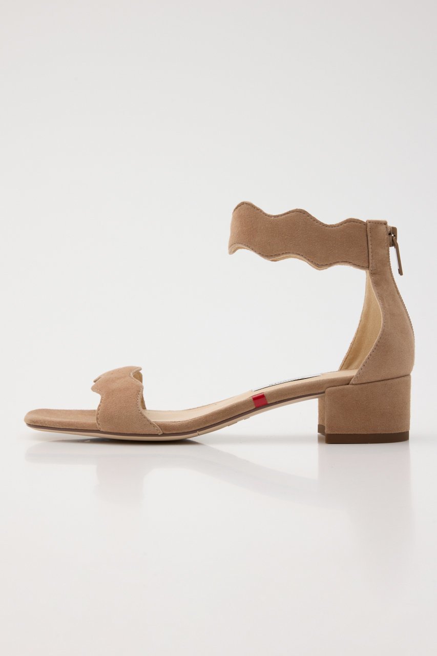 【スタッカート/STACCATO】のスカラップカットサンダル 人気、トレンドファッション・服の通販 founy(ファニー) 　ファッション　Fashion　レディースファッション　Fashion for Women　カッティング　Cutting Detail　サンダル　Sandals, Summer Shoes　スカラップ　Scallop, Scalloped Edge　スタイリッシュ　Stylish, Fashionable　トレンド　Trend, Trending Now　フォルム　Silhouette, Form　ワンポイント　One Point, Statement Accent　人気　Popular, Best Seller　other-2|ID: prp329100004506135 ipo3291000000035757354