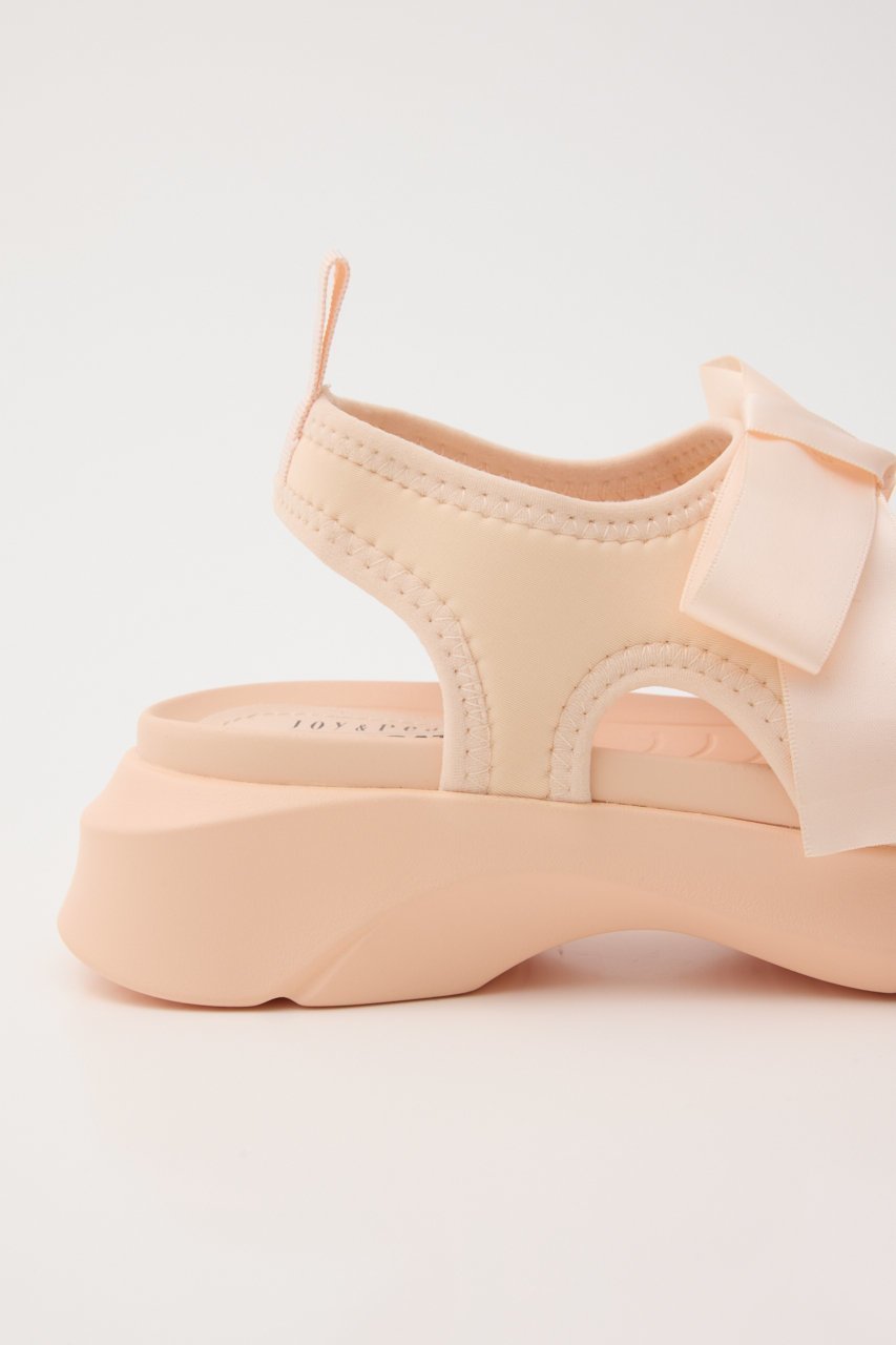 【スタッカート/STACCATO】のミルキーWリボンスポーツサンダル 人気、トレンドファッション・服の通販 founy(ファニー) 　ファッション　Fashion　レディースファッション　Fashion for Women　スポーツウェア　Functional & Stylish Sportswear　サンダル&ミュール　Sandals & Mules　サテン　Satin, Glossy Fabric　サンダル　Sandals, Summer Shoes　スポーツ　Sports, Activewear　ダブル　Double, Double-Breasted　リボン　Ribbon, Bow　夏　Summer　other-6|ID: prp329100004506148 ipo3291000000034939288