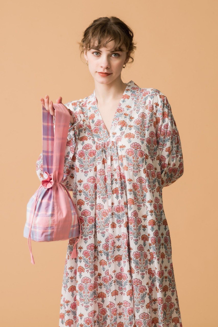 【エスゼット ブロックプリント/SZ Blockprints】の【ELLESHOP限定】TARTAN ダンプリングバッグ 人気、トレンドファッション・服の通販 founy(ファニー) 　ファッション　Fashion　レディースファッション　WOMEN　バッグ　Bag　ドローストリング　Drawstring　ハンドバッグ　Handbag　ブロック　Block　プリント　Print　ラップ　Wrap　エレガント 上品　Elegant　別注　Special Order　巾着　Purse　NEW・新作・新着・新入荷　New Arrivals　other-8|ID: prp329100004507779 ipo3291000000031819035