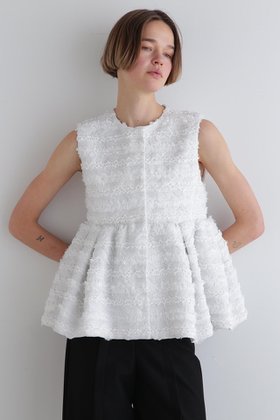 【ル フィル/LE PHIL】 MALHIA KENTフレアジレ人気、トレンドファッション・服の通販 founy(ファニー) ファッション Fashion レディースファッション Fashion for Women アウター Coat / Outerwear Collection レディースジャケット・軽アウター Jackets エレガント 上品 Elegant カットソー Cut and Sewn Top シンプル Simple, Minimal ジャカード／ジャガード Jacquard, Woven Pattern ジャケット Jacket, Outerwear スタンダード Standard, Basic ツイード Twill, Twill Weave デニム Denim, Jeans Material ベスト Vest, Waistcoat ペプラム Peplum, Flared Hem ボーダー Border, Stripe リュクス Luxury, Elegant, High-End, Chic 新作・新入荷 New Arrivals / New In |ID:prp329100004507790