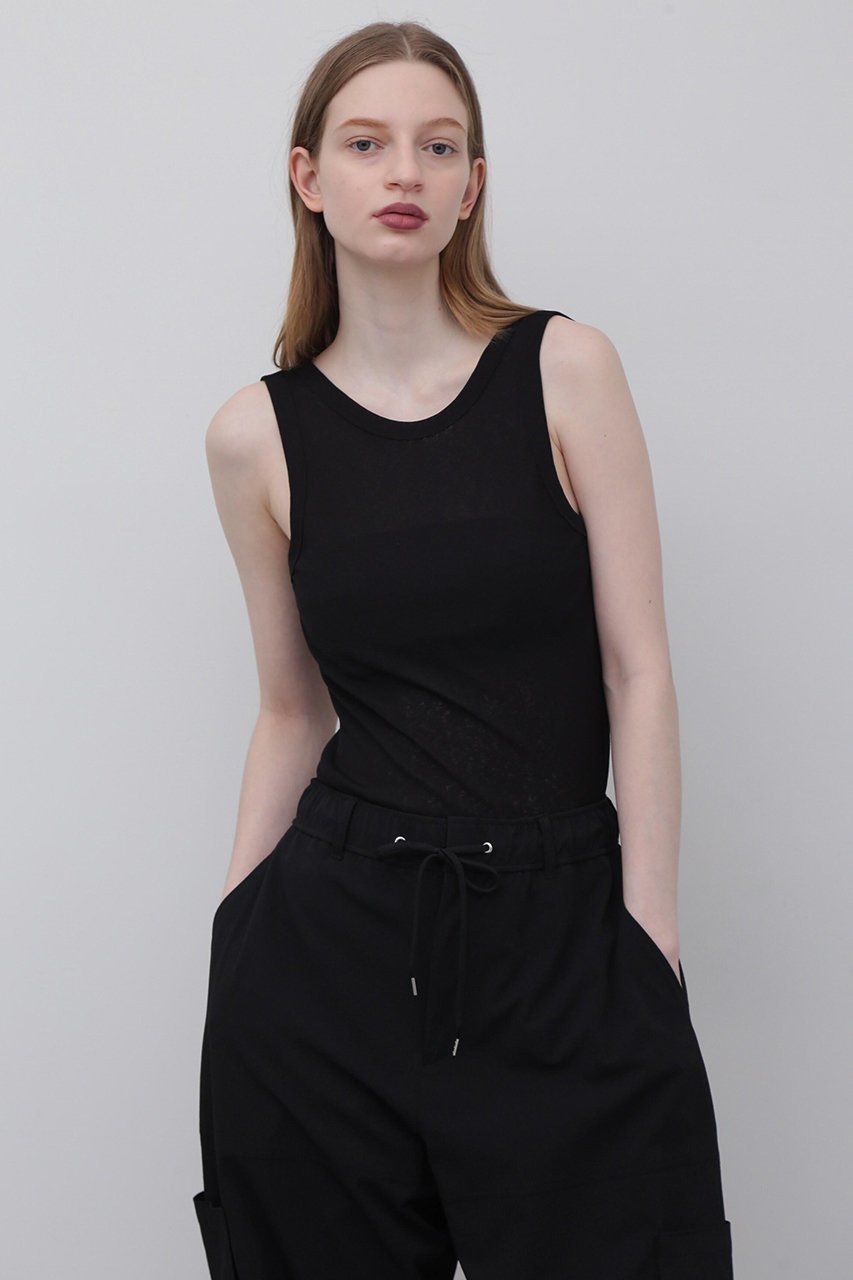 【アドーア/ADORE】のドライテレコタンクトップ インテリア・キッズ・メンズ・レディースファッション・服の通販 founy(ファニー) 　ファッション　Fashion　レディースファッション　Fashion for Women　トップス・カットソー　Cut & Sew Tops　キャミソール&ノースリーブ　Camisoles & Sleeveless Tops　シャツ・ブラウス・オフィスカジュアル　Elegant Blouses & Button-Ups　ロングTシャツ・Tシャツ　Longline T-Shirts & Tees　カットソー・ベーシックTシャツ　Cut-and-Sewn Tops / Stretch Tees & Basics　カッティング　Cutting Detail　カットソー　Cut and Sewn Top　キャミソール　Camisole, Spaghetti Strap Top　スタンダード　Standard, Basic　タンク　Tank Top, Sleeveless Top　ブラック|ID: prp329100004507800 ipo3291000000032871995