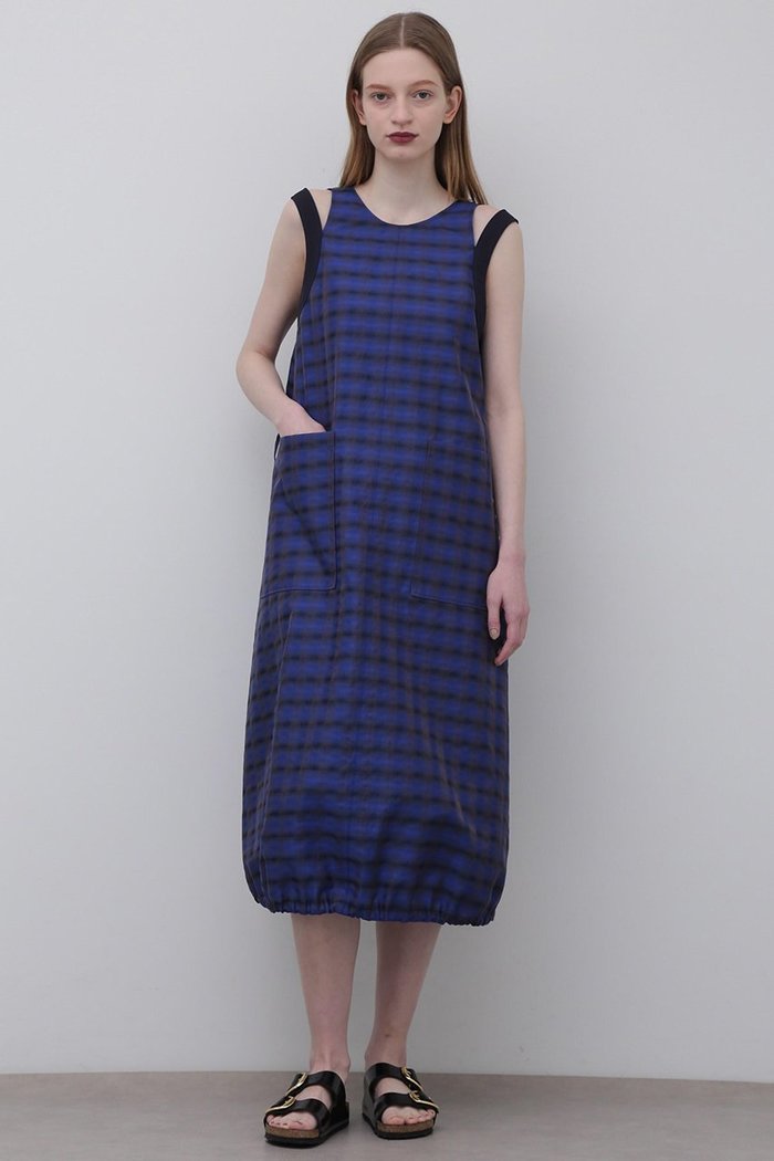 【アドーア/ADORE】のスパークルチェックジャガードワンピース インテリア・キッズ・メンズ・レディースファッション・服の通販 founy(ファニー) https://founy.com/ ファッション Fashion レディースファッション Fashion for Women ワンピース Dresses チュニック Tunic Tops & Dresses ショルダー Shoulder, Shoulder Strap ジャカード／ジャガード Jacquard, Woven Pattern スタンダード Standard, Basic ストリング String, Drawstring チェック Check, Plaid, Tartan チュニック Tunic, Long Top バルーン Balloon, Balloon Silhouette フィット Fit, Slim Fit |ID: prp329100004507808 ipo3291000000032877550