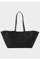 【ル フィル/LE PHIL】のYENDI BAG 人気、トレンドファッション・服の通販 founy(ファニー) ファッション Fashion レディースファッション Fashion for Women バッグ Bags スタイリッシュ Stylish, Fashionable フェミニン Feminine, Girly thumbnail ブラック|ID: prp329100004507821 ipo3291000000032783832
