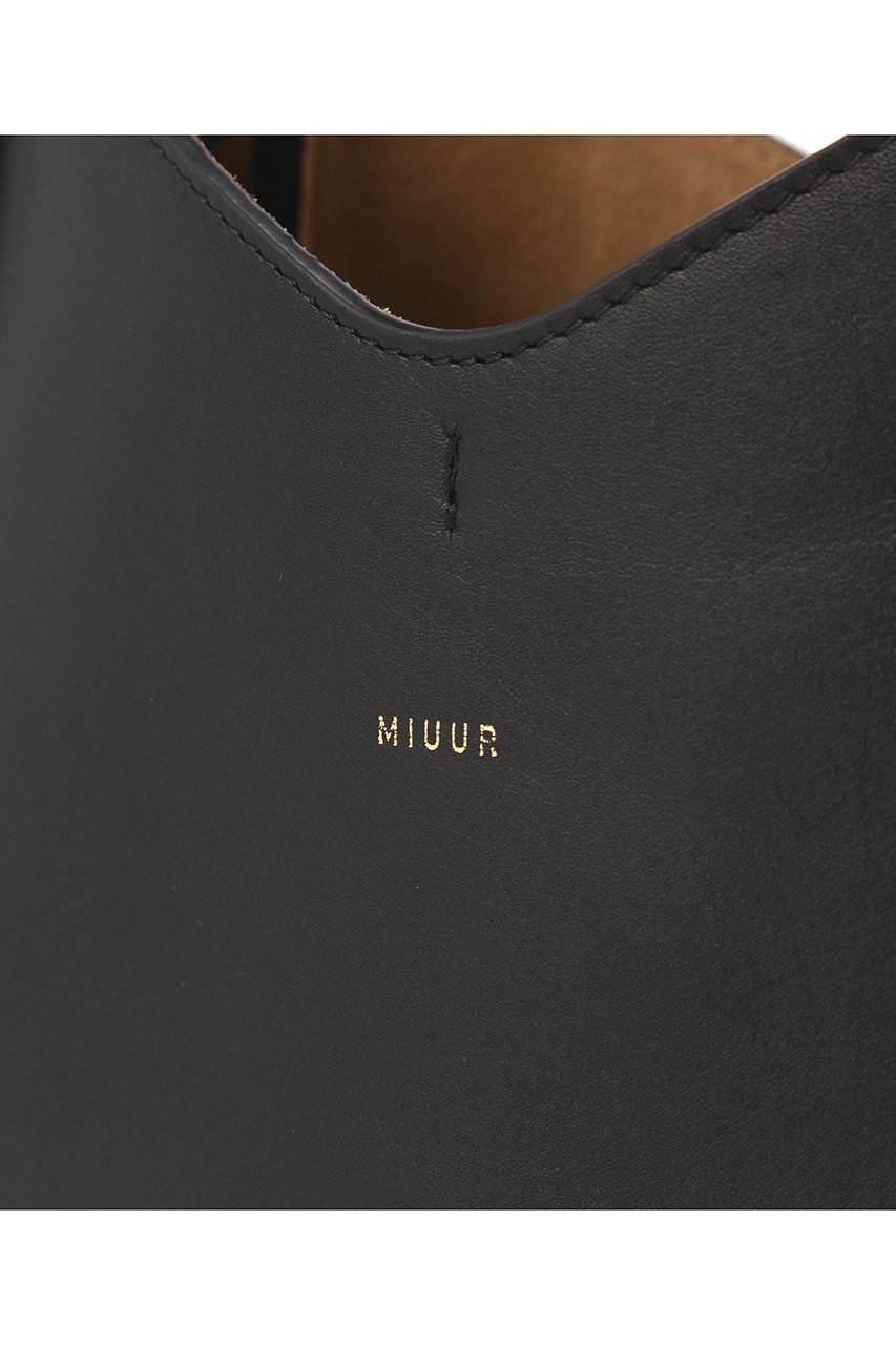 【ル フィル/LE PHIL】のnewLOMU M 人気、トレンドファッション・服の通販 founy(ファニー) ファッション Fashion レディースファッション Fashion for Women バッグ Bags コレクション Collection, Seasonal Line シンプル Simple, Minimal トレンド Trend, Trending Now バランス Balance, Style Balance other-4|ID: prp329100004507822 ipo3291000000036090674