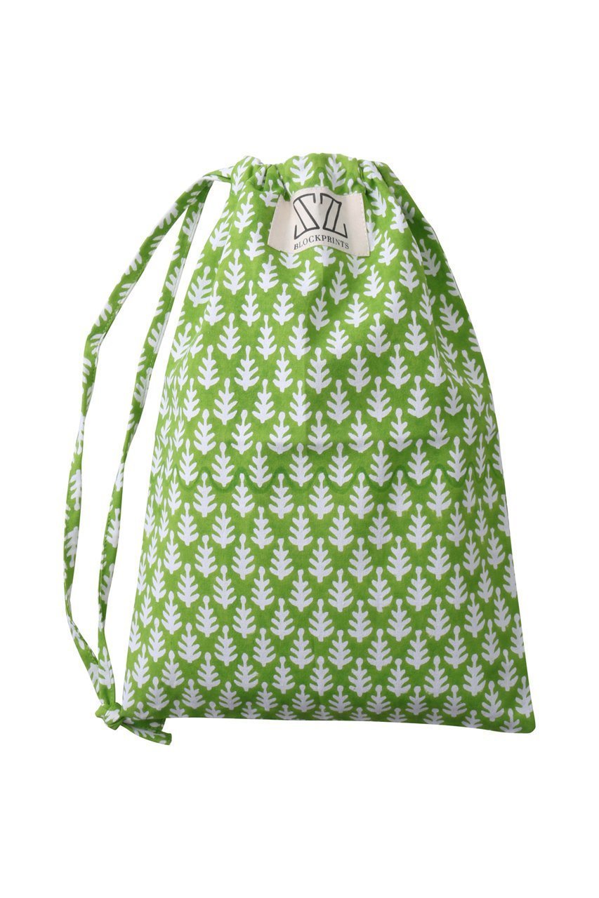 【エスゼット ブロックプリント/SZ Blockprints】のLAUNDRY BAG トラベルポーチ SMALL インテリア・キッズ・メンズ・レディースファッション・服の通販 founy(ファニー) 　ファッション　Fashion　レディースファッション　Fashion for Women　ポーチ&ミニバッグ　Pouches & Mini Bags　トラベル　Travel, Travel Gear　ポーチ　Pouch, Small Case　巾着　Drawstring Bag, Kinchaku　旅行　Travel　グリーン(PATTI)|ID: prp329100004507849 ipo3291000000032801156