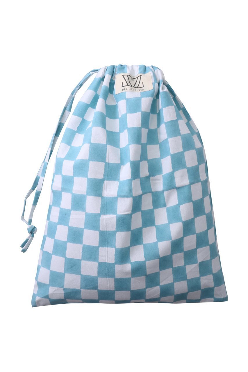 【エスゼット ブロックプリント/SZ Blockprints】のLAUNDRY BAG トラベルポーチ MIDDLE インテリア・キッズ・メンズ・レディースファッション・服の通販 founy(ファニー) 　ファッション　Fashion　レディースファッション　Fashion for Women　ポーチ&ミニバッグ　Pouches & Mini Bags　インナー　Innerwear　タオル　Towel, Bath Towel　トラベル　Travel, Travel Gear　ブロック　Block, Solid Block Pattern　プリント　Print, Printed Pattern　ポーチ　Pouch, Small Case　ランジェリー　Lingerie, Intimate Wear　巾着　Drawstring Bag, Kinchaku　旅行　Travel　ライトブルー(CHECK)|ID: prp329100004507850 ipo3291000000032801165