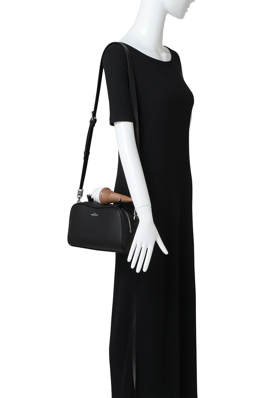 【メゾン ミハラヤスヒロ/Maison MIHARA YASUHIRO】の【UNISEX】SOFTSERVE ボストンバッグ 人気、トレンドファッション・服の通販 founy(ファニー) 　ファッション　Fashion　レディースファッション　Fashion for Women　バッグ　Bags　ユニセックス　Unisex, Genderless　なめらか　Smooth, Silky Texture　アクセサリー　Fashion Accessories　ボストンバッグ　Boston Bag, Retro Bag　ポーチ　Pouch, Small Case　モチーフ　Motif, Design Theme　財布　Wallet, Purse　other-2|ID: prp329100004507873 ipo3291000000032777485