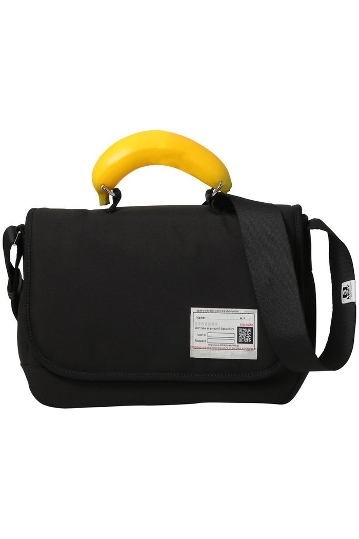 【メゾン ミハラヤスヒロ/Maison MIHARA YASUHIRO】の【UNISEX】BANANA ショルダーバッグ インテリア・キッズ・メンズ・レディースファッション・服の通販 founy(ファニー) https://founy.com/ ファッション Fashion レディースファッション Fashion for Women バッグ Bags ユニセックス Unisex, Genderless モチーフ Motif, Design Theme ワーク Workwear, Utility Style 人気 Popular, Best Seller 旅行 Travel |ID: prp329100004507898 ipo3291000000036081297