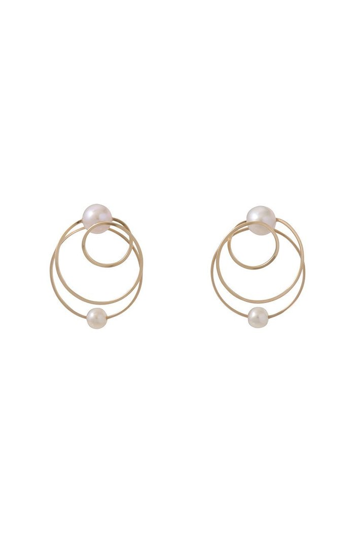 【ナチュラリジュエリ/NATURALI JEWELRY】のスピンサークルピアス インテリア・キッズ・メンズ・レディースファッション・服の通販 founy(ファニー) https://founy.com/ ファッション Fashion レディースファッション Fashion for Women ジュエリー Jewelry ファッションリング Fashion Rings イヤリング・フープ・ドロップタイプ Hoop, Drop & Clip Earrings イヤリング Earrings サークル Circle, Round Design パール Pearl, Pearl Accent モチーフ Motif, Design Theme |ID: prp329100004507917 ipo3291000000035789112