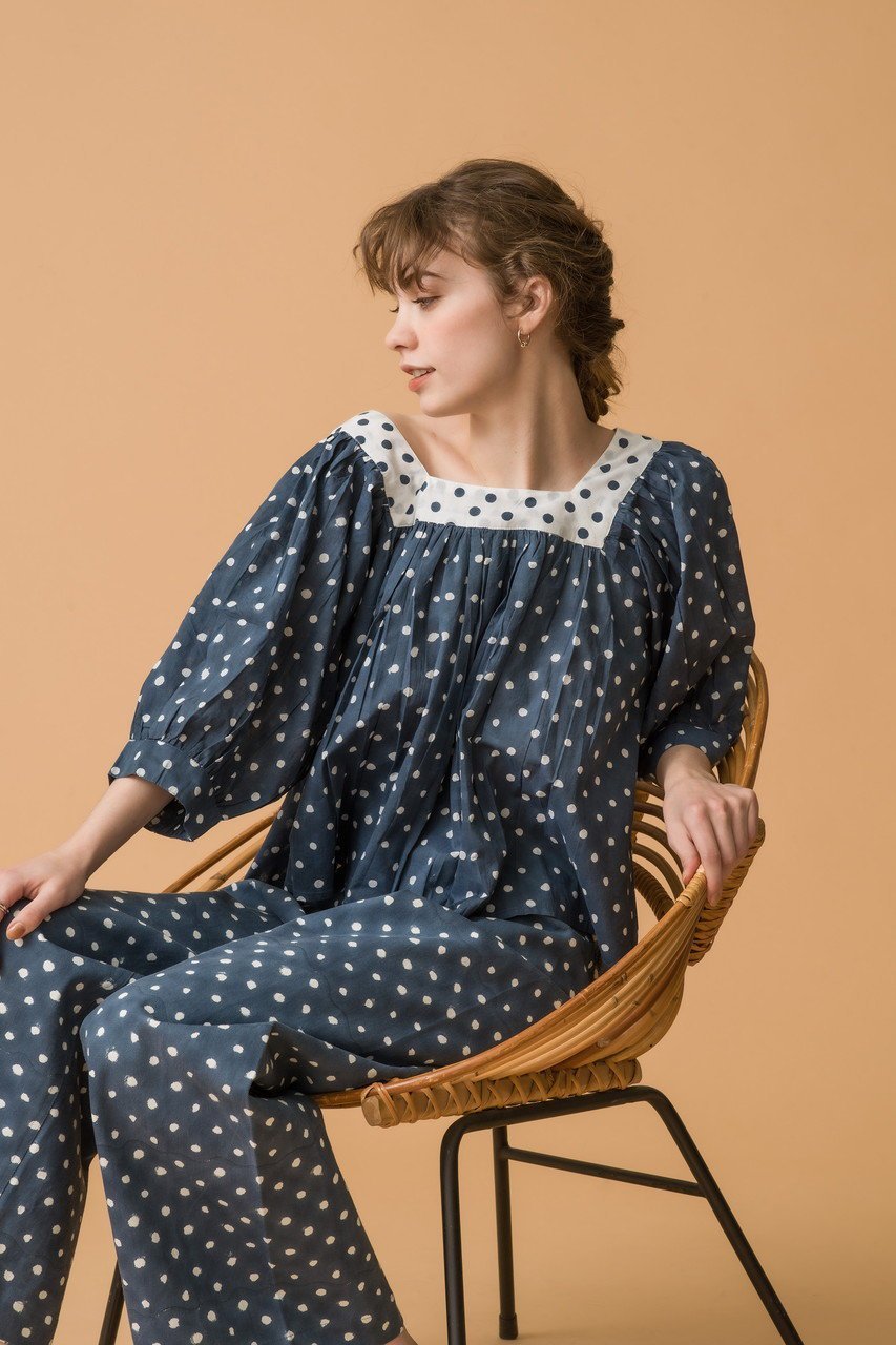 【エスゼット ブロックプリント/SZ Blockprints】のVITI TOP POLKA DOT スクエアネックブラウス 人気、トレンドファッション・服の通販 founy(ファニー) ファッション Fashion レディースファッション Fashion for Women トップス・カットソー Cut & Sew Tops シャツ・ブラウス・オフィスカジュアル Elegant Blouses & Button-Ups インド Indian Textile ギャザー Gathered, Ruffled クロップド Cropped, Short Length ショート Short, Short Length スクエア Square, Square Shape スリーブ Sleeve, Long Sleeve / Short Sleeve ドット Polka Dot, Dot Pattern ブロック Block, Solid Block Pattern プリント Print, Printed Pattern 夏 Summer other-7|ID: prp329100004507945 ipo3291000000035822404