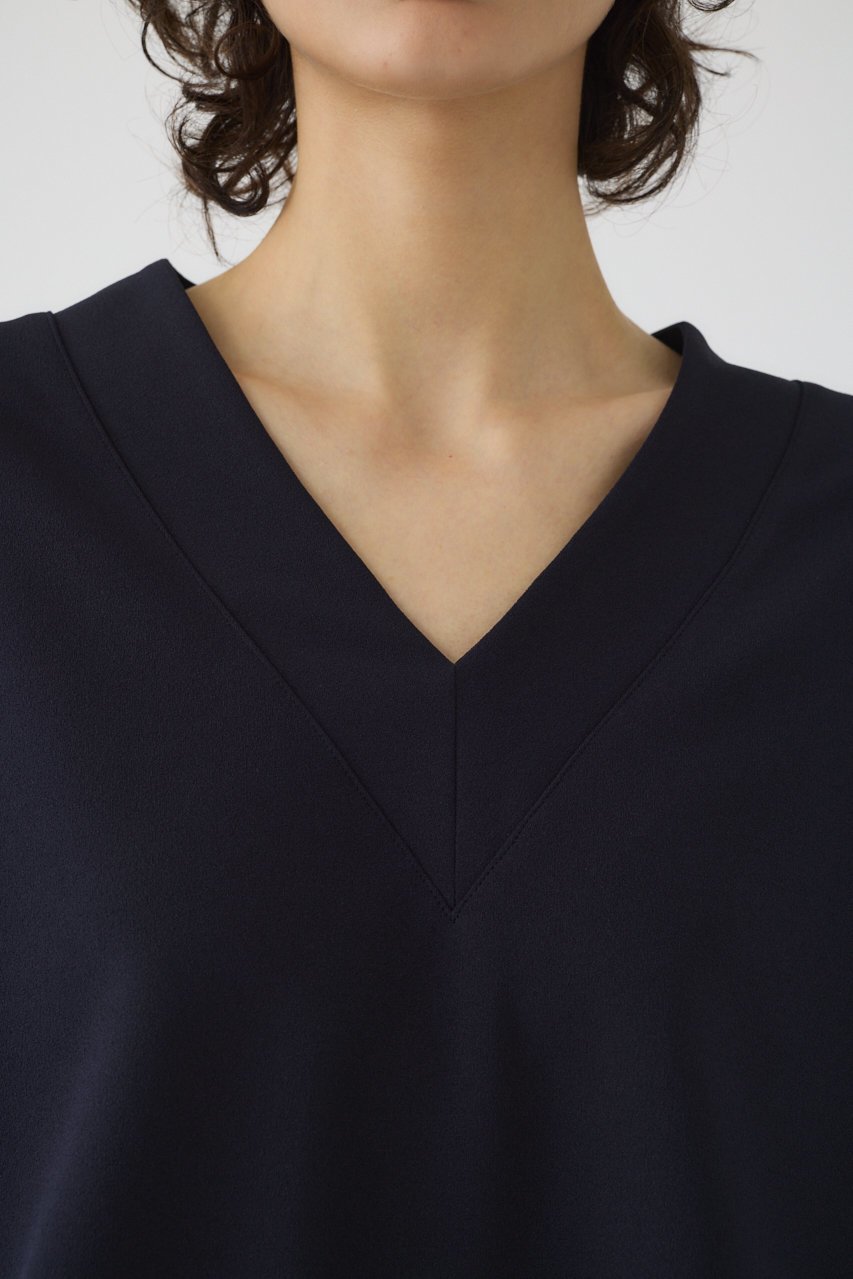 【リムアーク/RIM.ARK】のMannish v-neck tops/トップス 人気、トレンドファッション・服の通販 founy(ファニー) 　ファッション　Fashion　レディースファッション　Fashion for Women　トップス・カットソー　Cut & Sew Tops　シャツ・ブラウス・オフィスカジュアル　Elegant Blouses & Button-Ups　Vネックトップス　V-Neck Tops / V-Cut Neckline Shirts　おすすめ　Recommended / Our Picks　ショート　Short, Short Length　ジョーゼット　Georgette, Semi-Sheer Fabric　スリーブ　Sleeve, Long Sleeve / Short Sleeve　セットアップ　Set-Up, Coordinated Outfit　トラベル　Travel, Travel Gear　ベスト　Vest, Waistcoat　マニッシュ　Mannish, Boyish　other-8|ID: prp329100004507971 ipo3291000000032884134