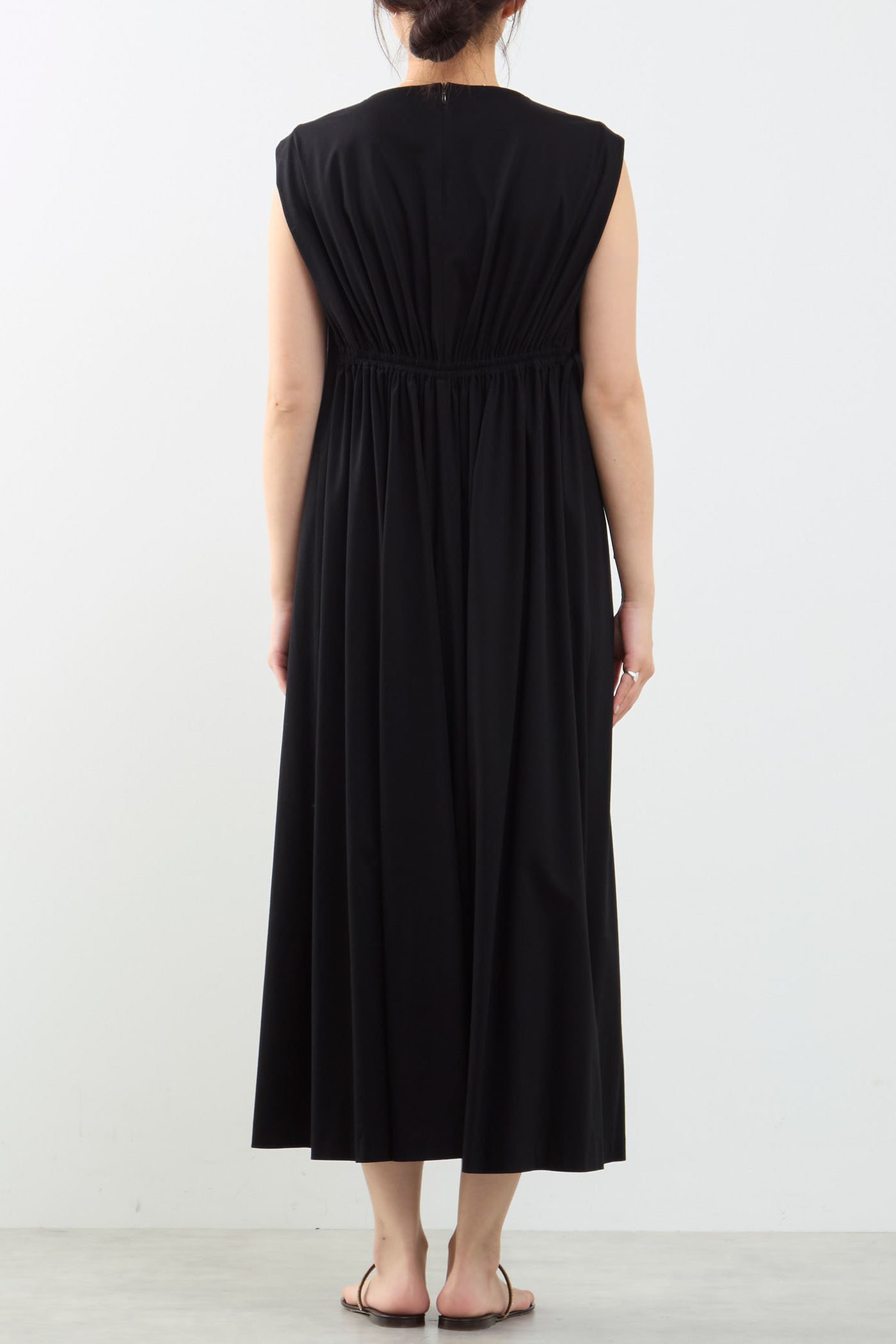 【マルティニーク/martinique】のスムースドレープワンピース 人気、トレンドファッション・服の通販 founy(ファニー) 　ファッション　Fashion　レディースファッション　Fashion for Women　ワンピース　Dresses　チュニック　Tunic Tops & Dresses　おすすめ　Recommended / Our Picks　チュニック　Tunic, Long Top　ドレープ　Drape, Draping Fabric　フェミニン　Feminine, Girly　ロング　Long, Long-Length　other-7|ID: prp329100004509151 ipo3291000000035747738